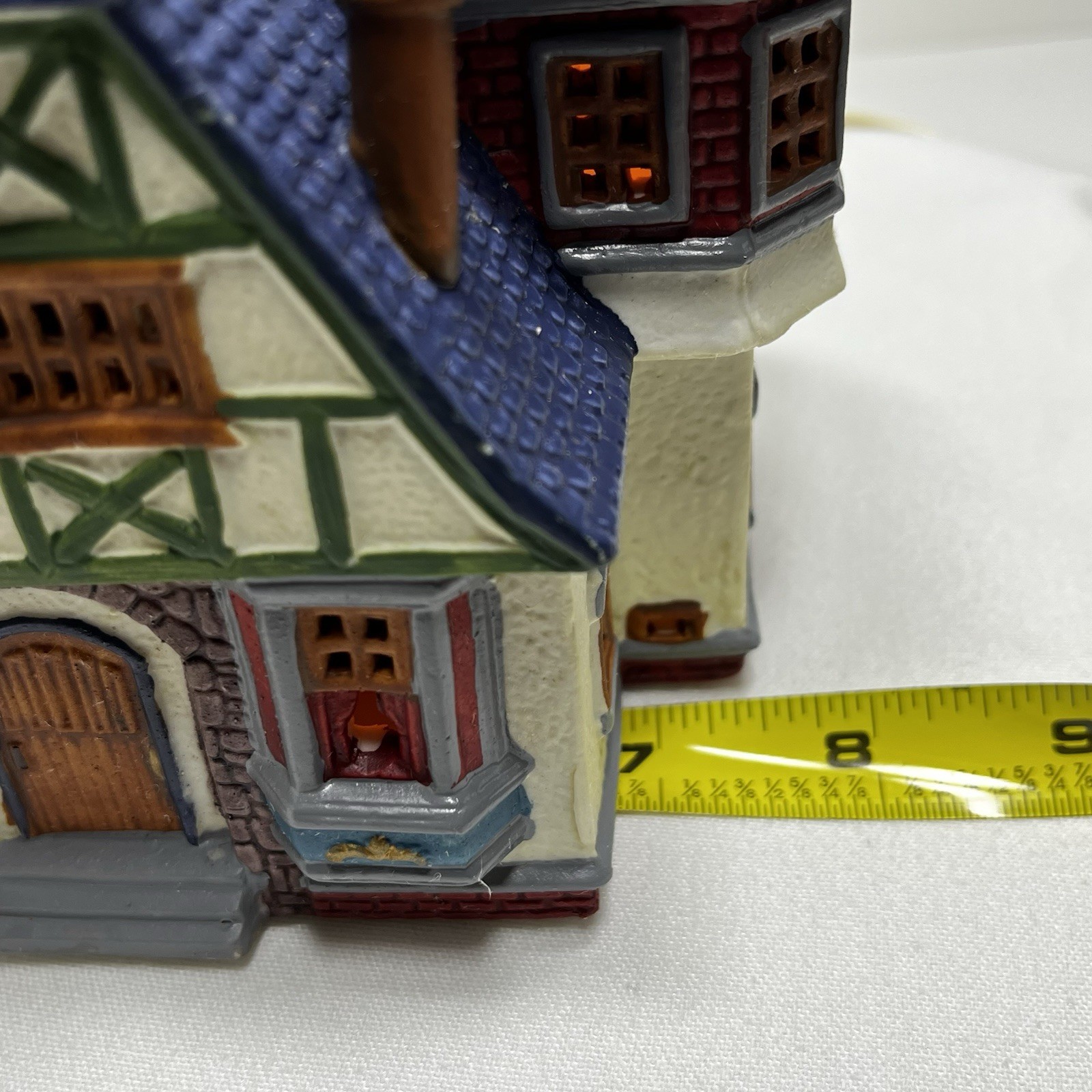 Vintage Lemax Dickensvale Christmas Village Porcelain Lighted House 1995