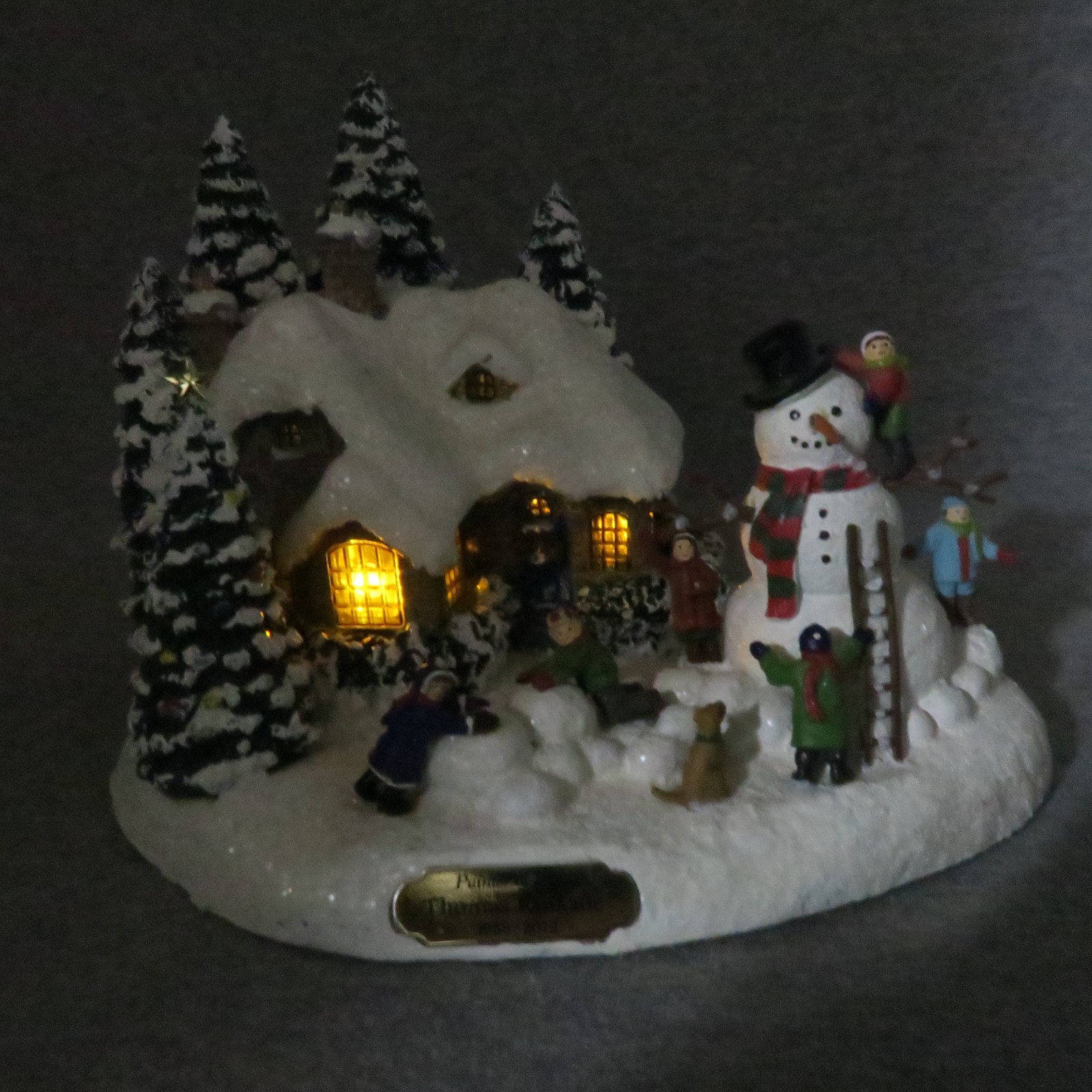 Thomas Kinkade Everett’s Cottage Light Up Christmas Village House Teleflora Gift