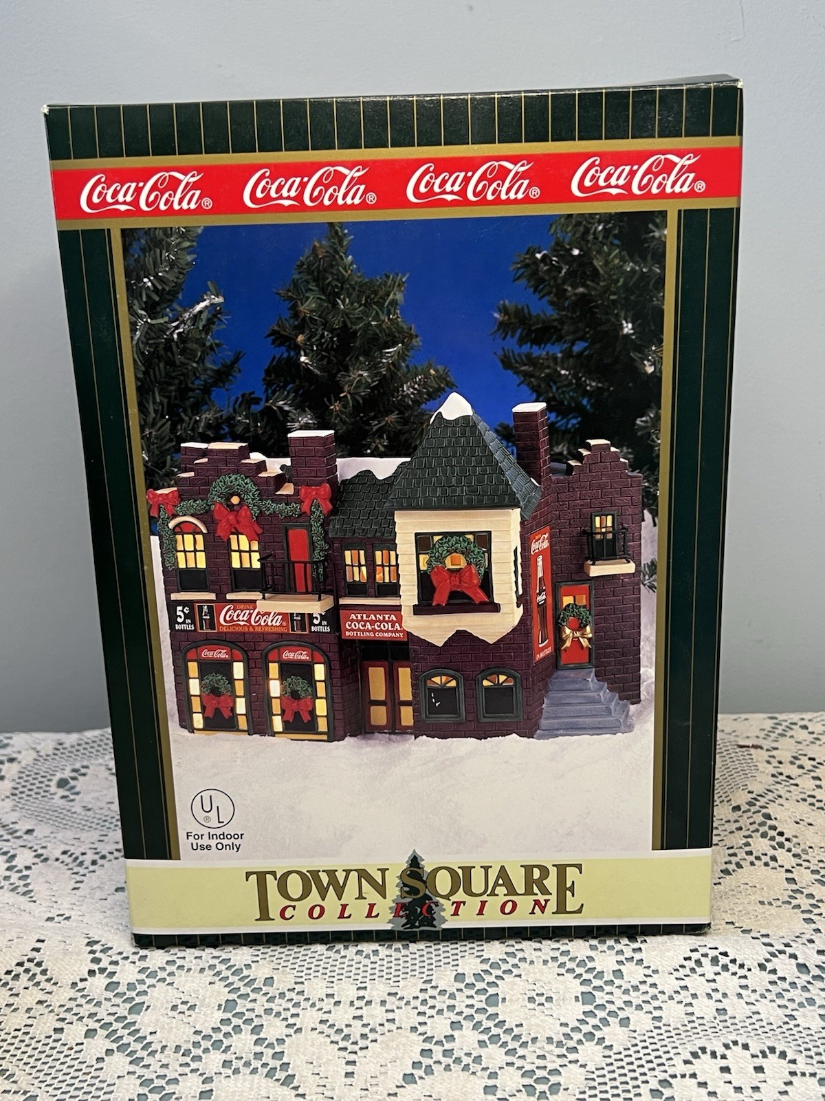 Coca-Cola Town Square Collection ATLANTA COCA-COLA BOTTLING COMPANY Building