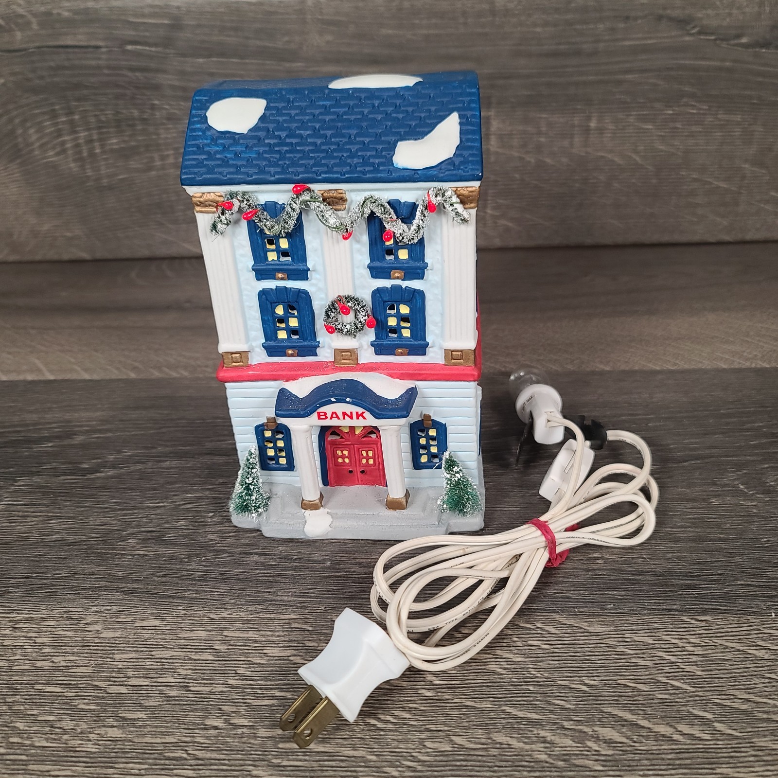 Vtg 1995 Noma Dickensville Porcelain Lighted Bank Christmas Village House