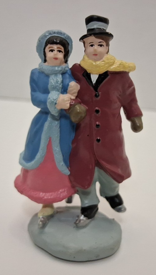 Lot Of 8 Unbranded Polyresin Christmas Village Figurines 2.5 to 2.75 Inches