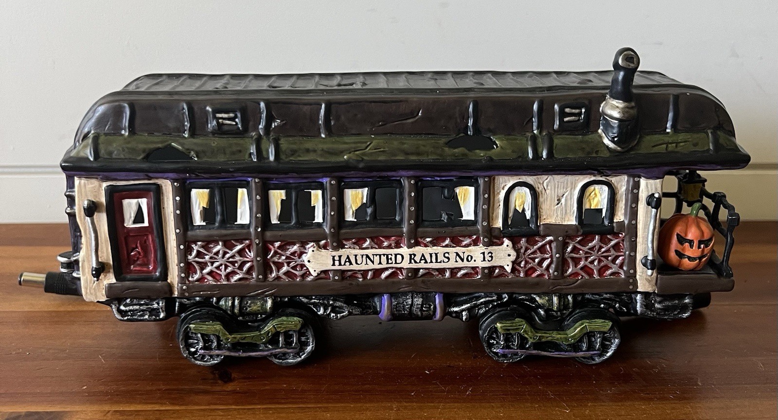 Department 56 10TH ANNIVERSARY HAUNTED RAILS DINING CAR Snow Village no box