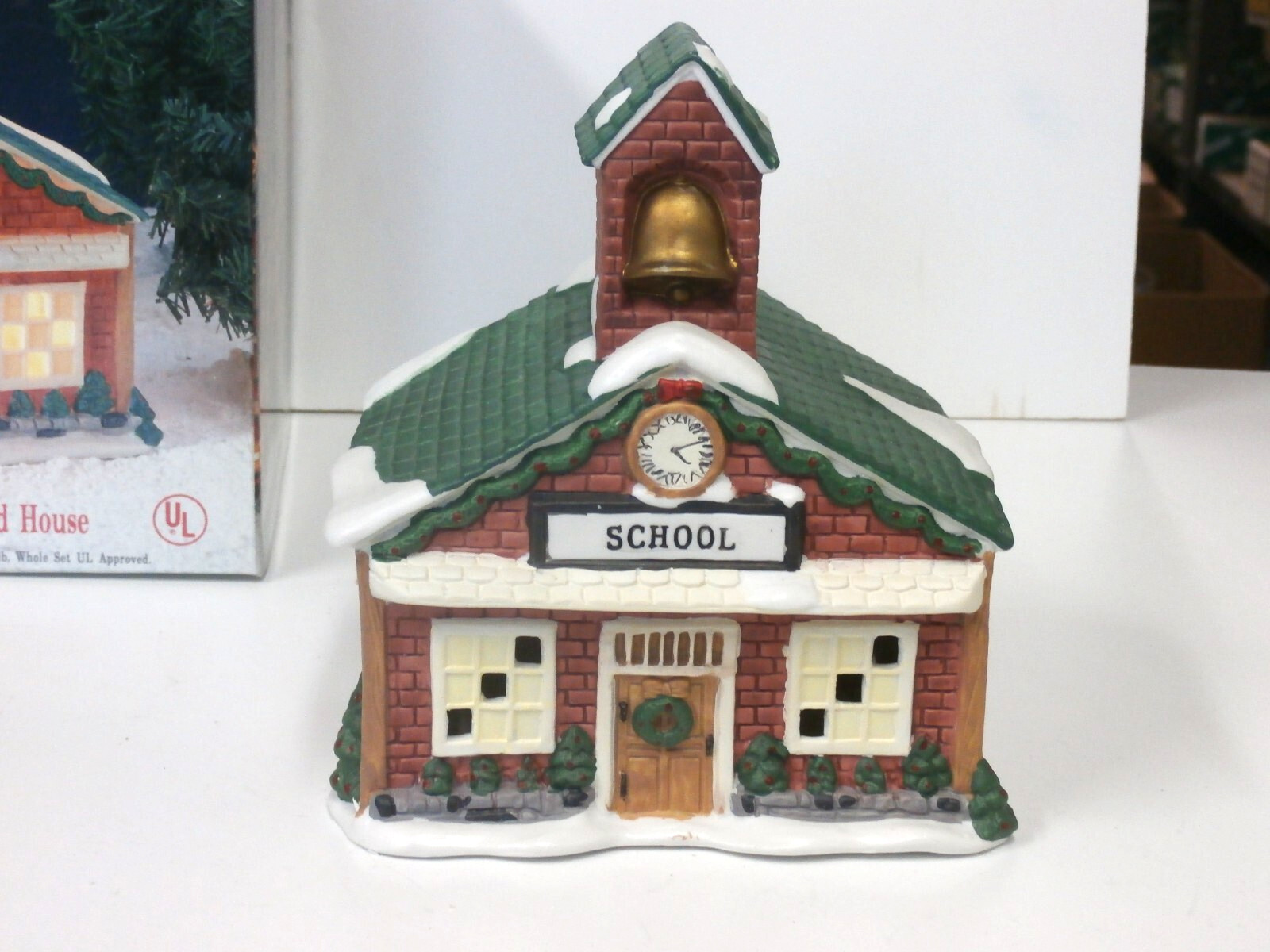 Vtg. Dickens Keepsake Lighted House School Porcelain 1993