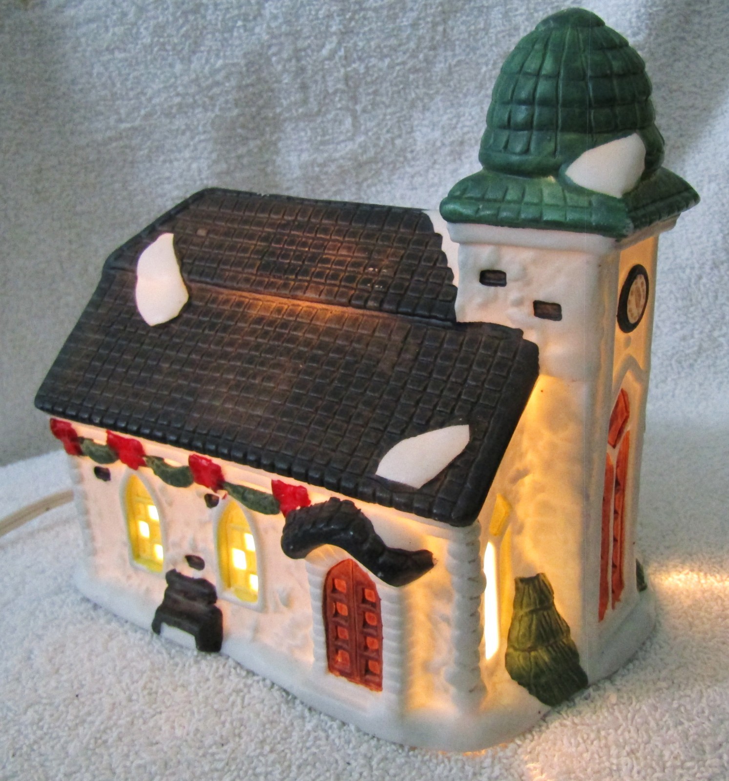 Vintage 1992 Santa’s Pride Christmas Village St. Jude’s Church with Light.