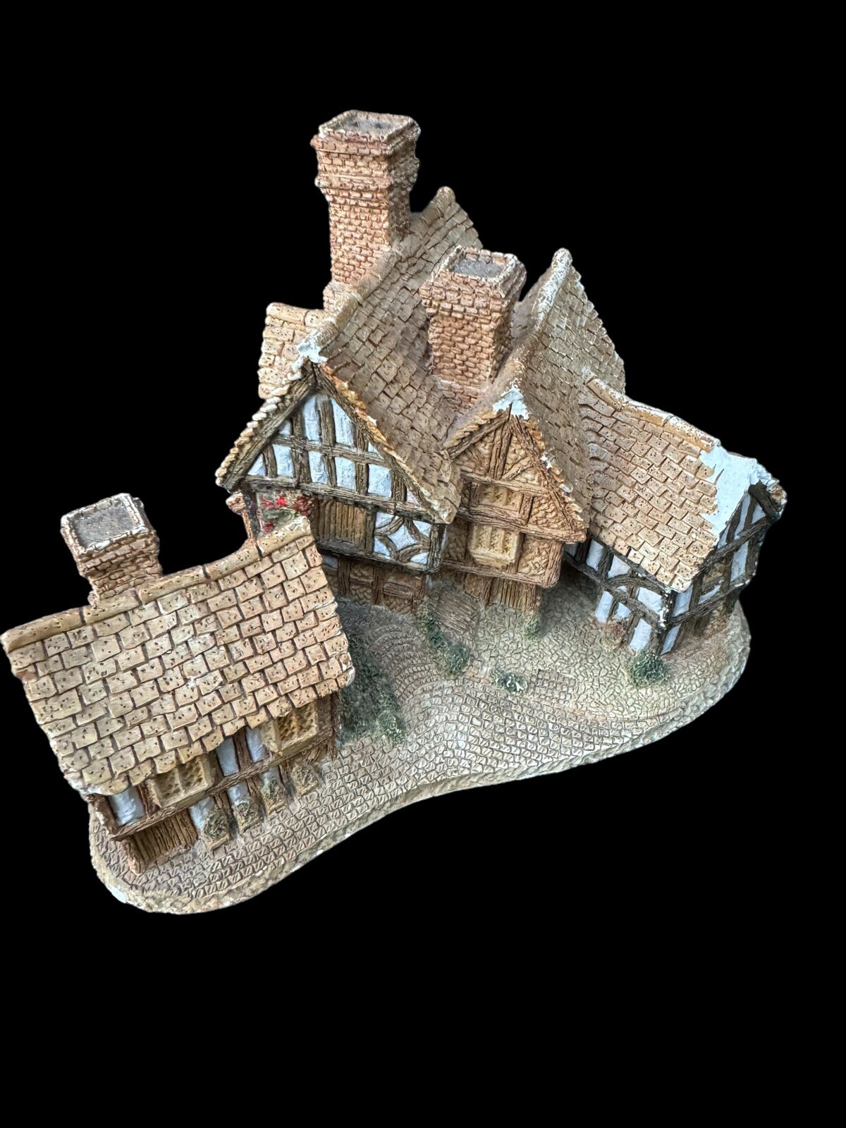 1981 Stratford House Hand Made By David Winter Cottage Figurine Made In UK HTF