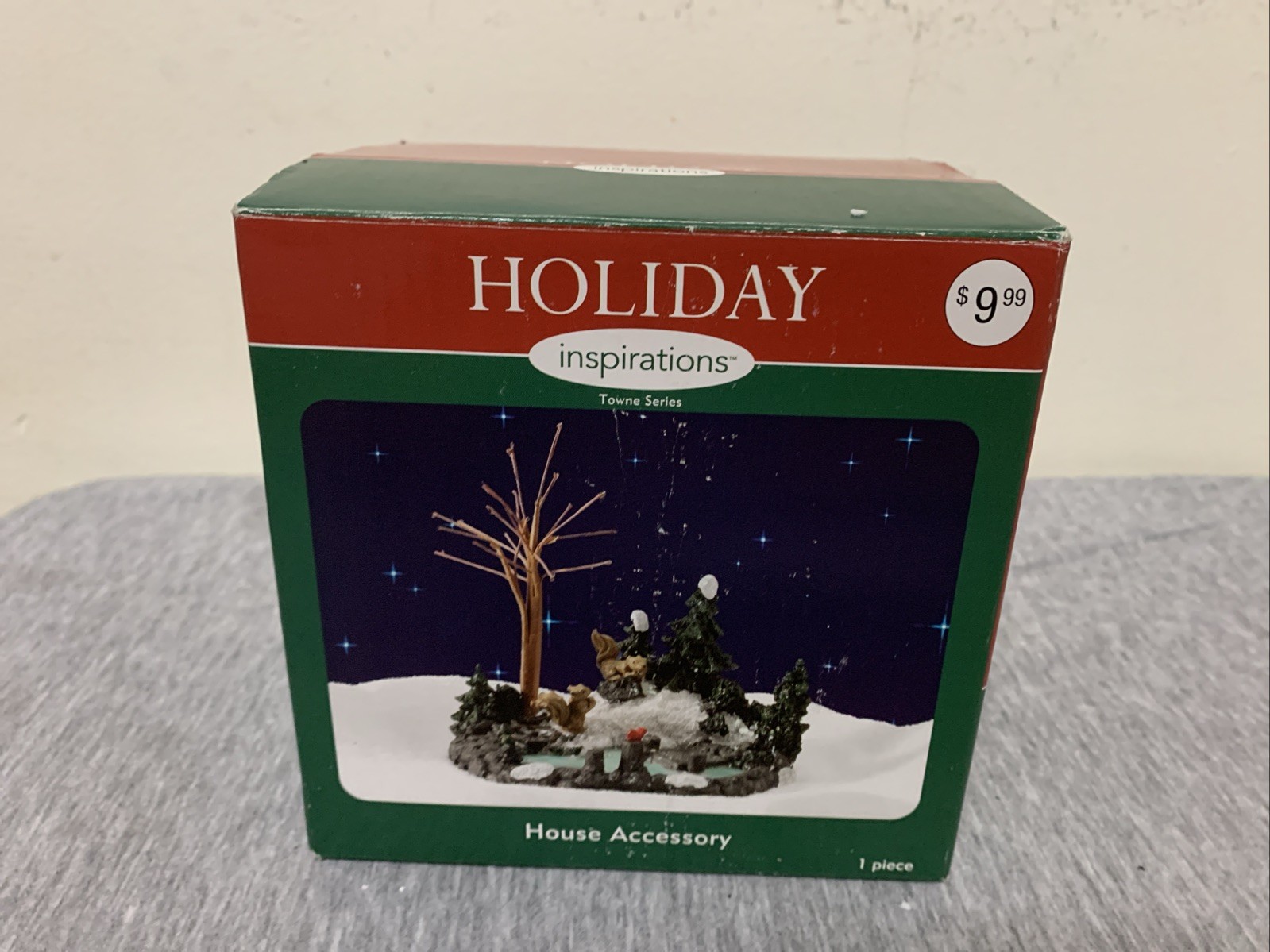 Vintage 2007 Holiday Inspirations Town Series Pond Figure
