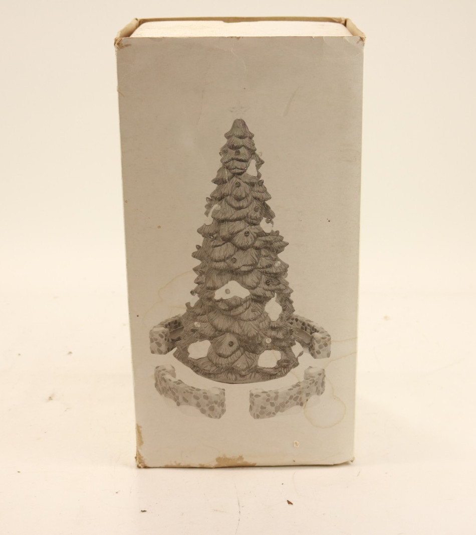 Dept 56 Heritage Village 1997 TOWN TREE Set #55654