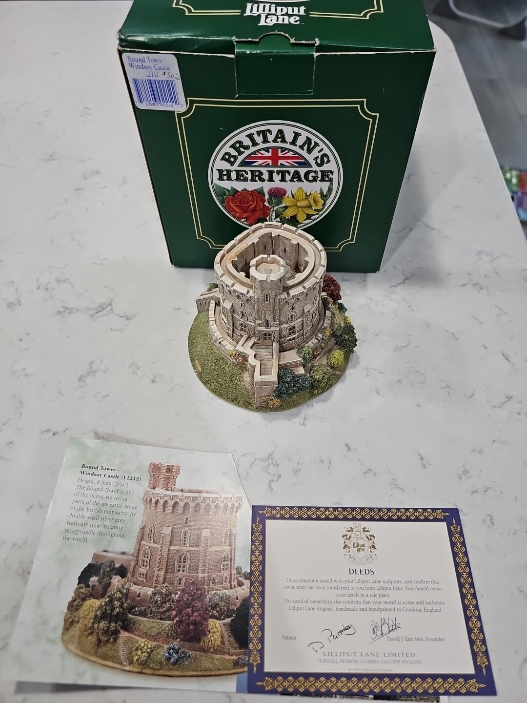 Lilliput Lane Round Tower Windsor Castle- Britain’s Heritage L2212