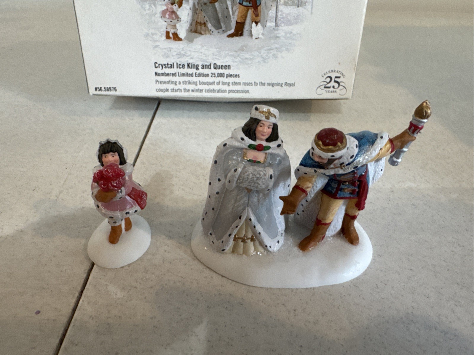 LARGE LOT! THE ORIGINAL SNOW VILLAGE DEPARTMENT 56 ACCESSORIES W/BOXES 9 TOTAL