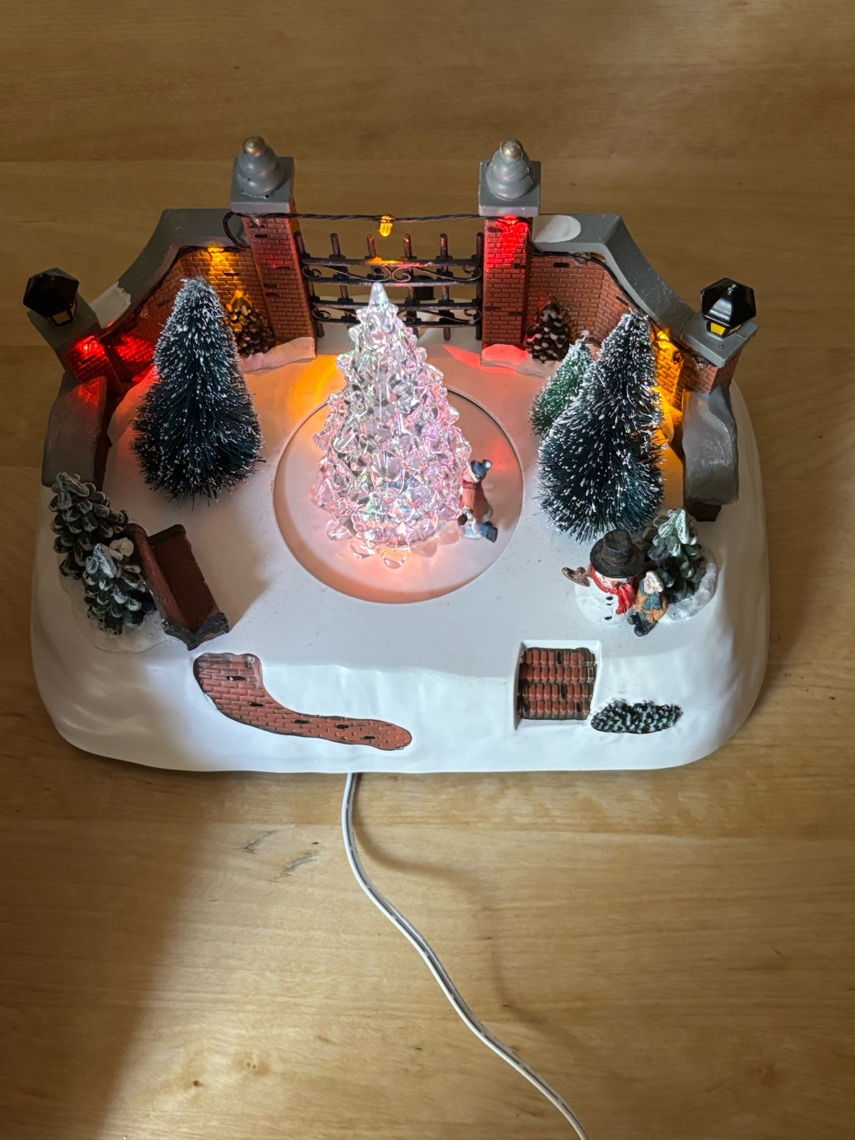 Holiday Time 31741 Victorian Village Musical LED Christmas Tree 2013