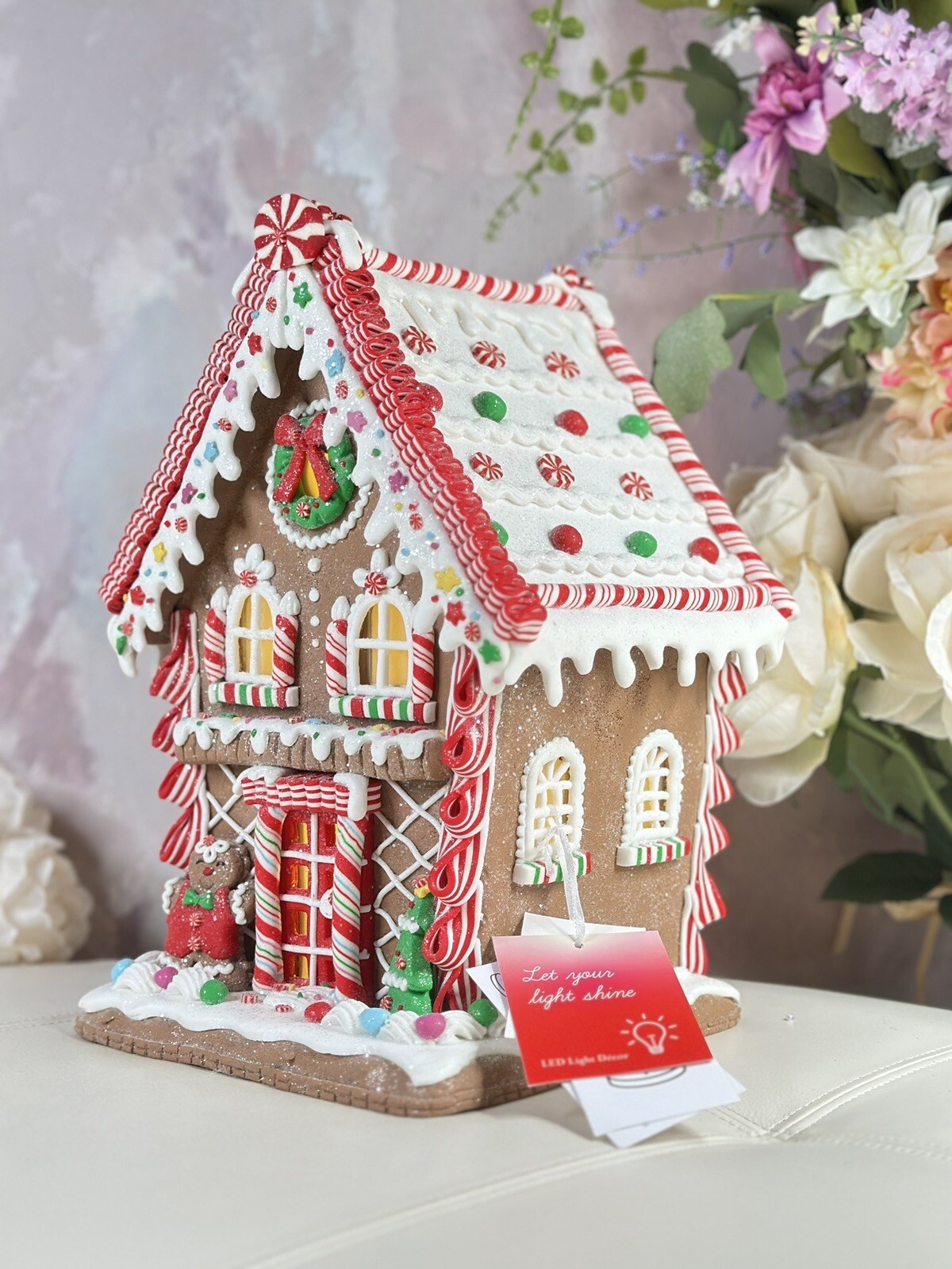CHRISTMAS 12” BROWN GINGERBREAD CANDY HOUSE W/MINT TREES CANDY & COOKIE