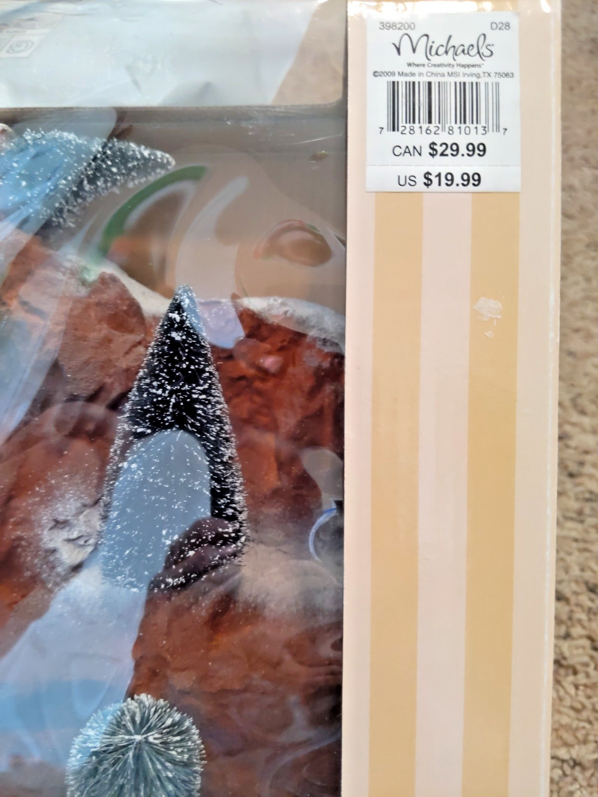 1998 Lemax LANDSCAPE ACCENT Small Village Mountain Backdrop With 9 Trees #81013