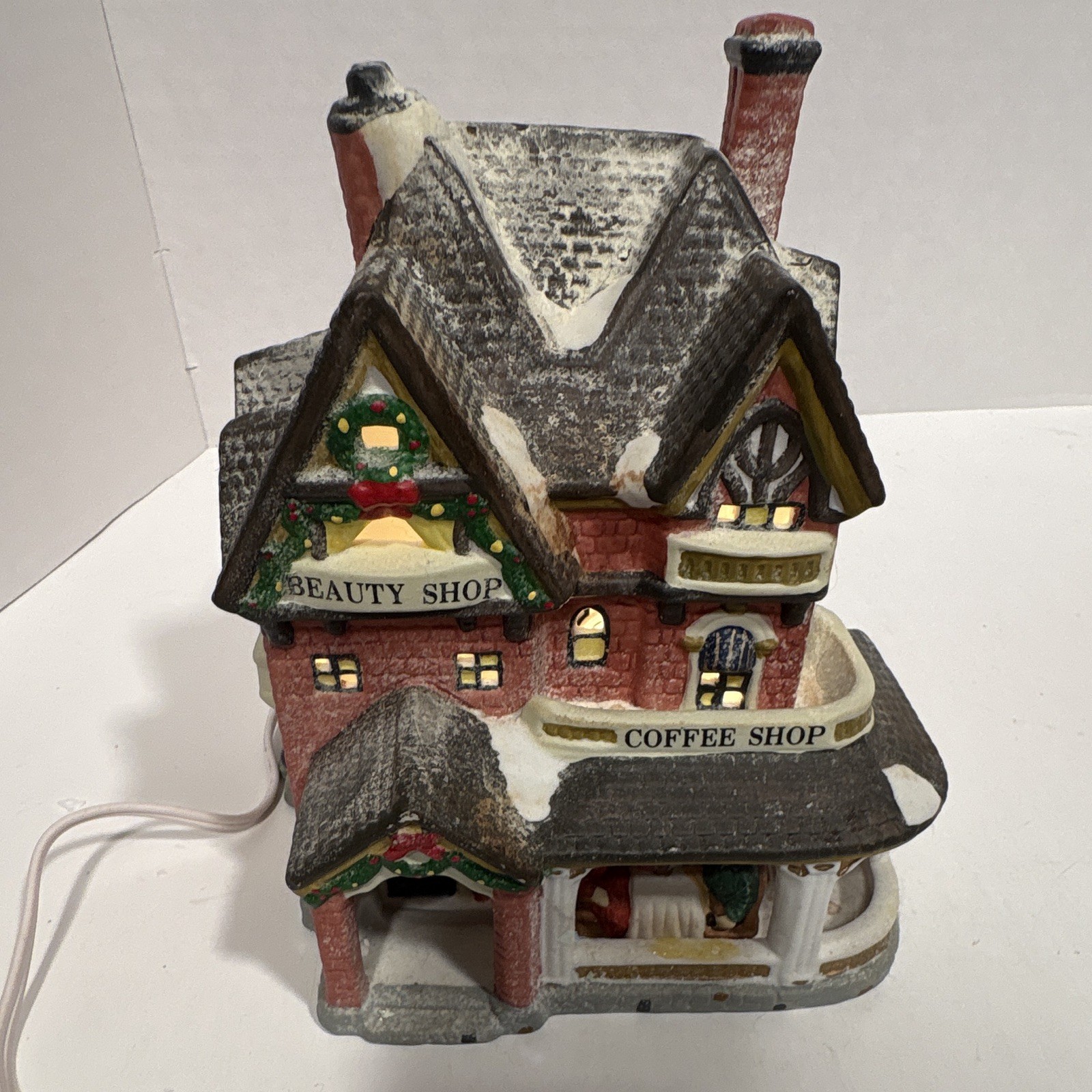 Town Square Collectibles Porcelain Lit House Thomas Kinkade Main Street Salon