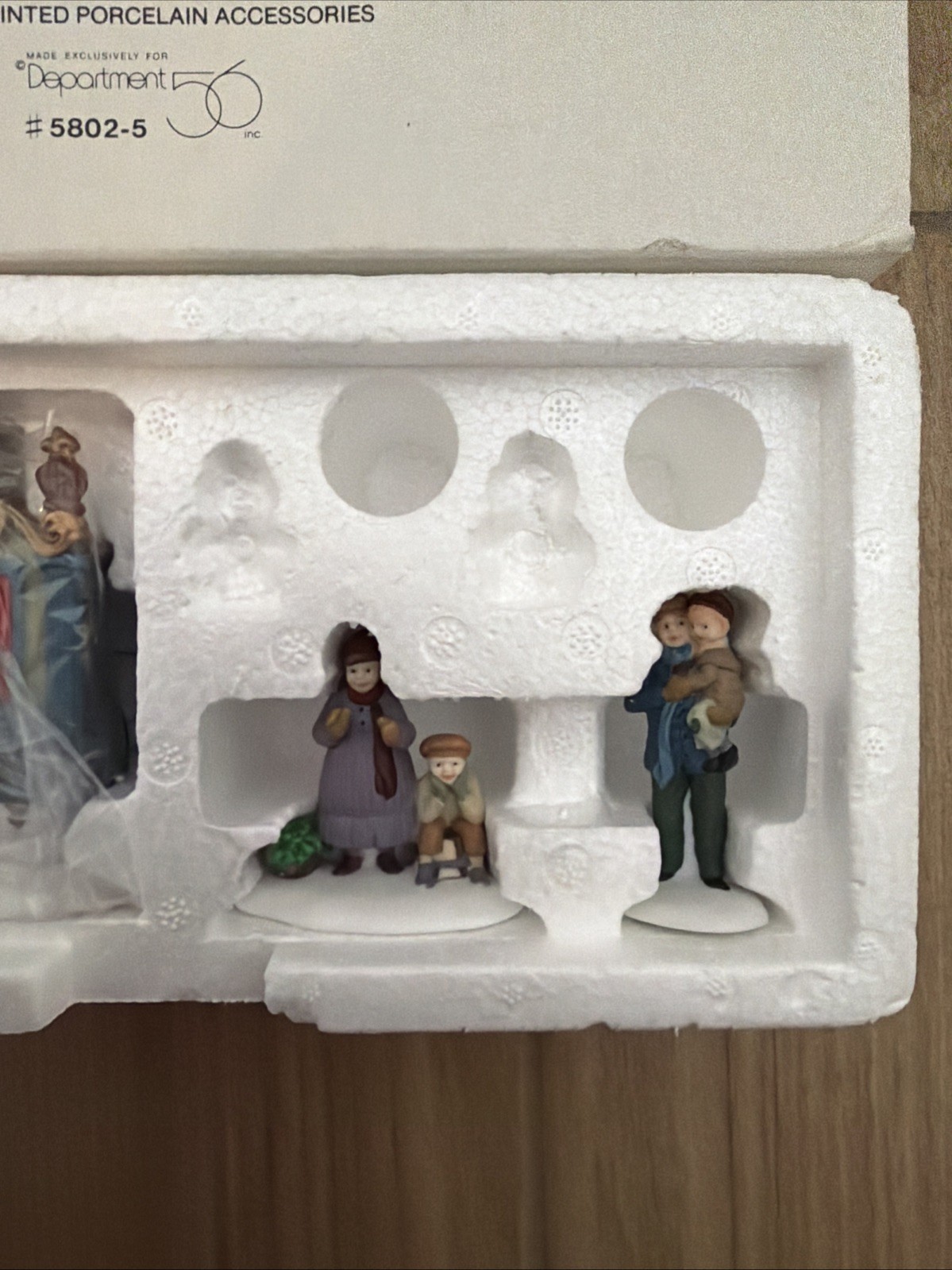 DEPARTMENT 56 Heritage Village Collection THE OLD PUPPETEER Set of 3 #5802-5