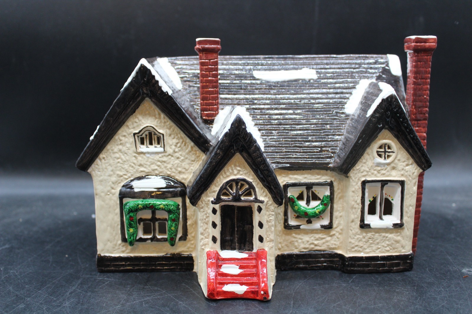 Dept 56 Snowhouse/Snow Village- English Tudor #5033-4 O NO Box/Cord