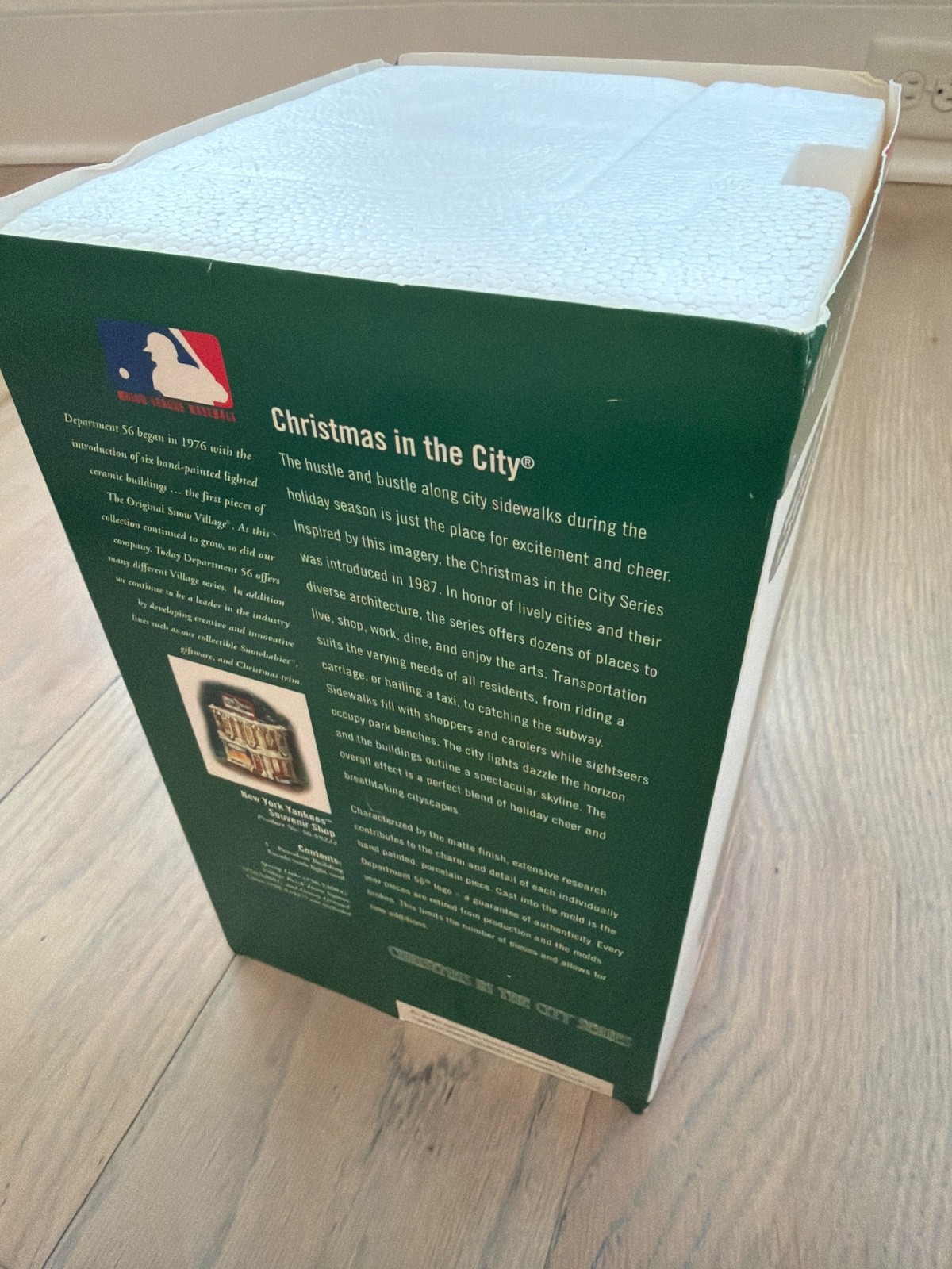 New York Yankees souvenir shop. Christmas in the city series