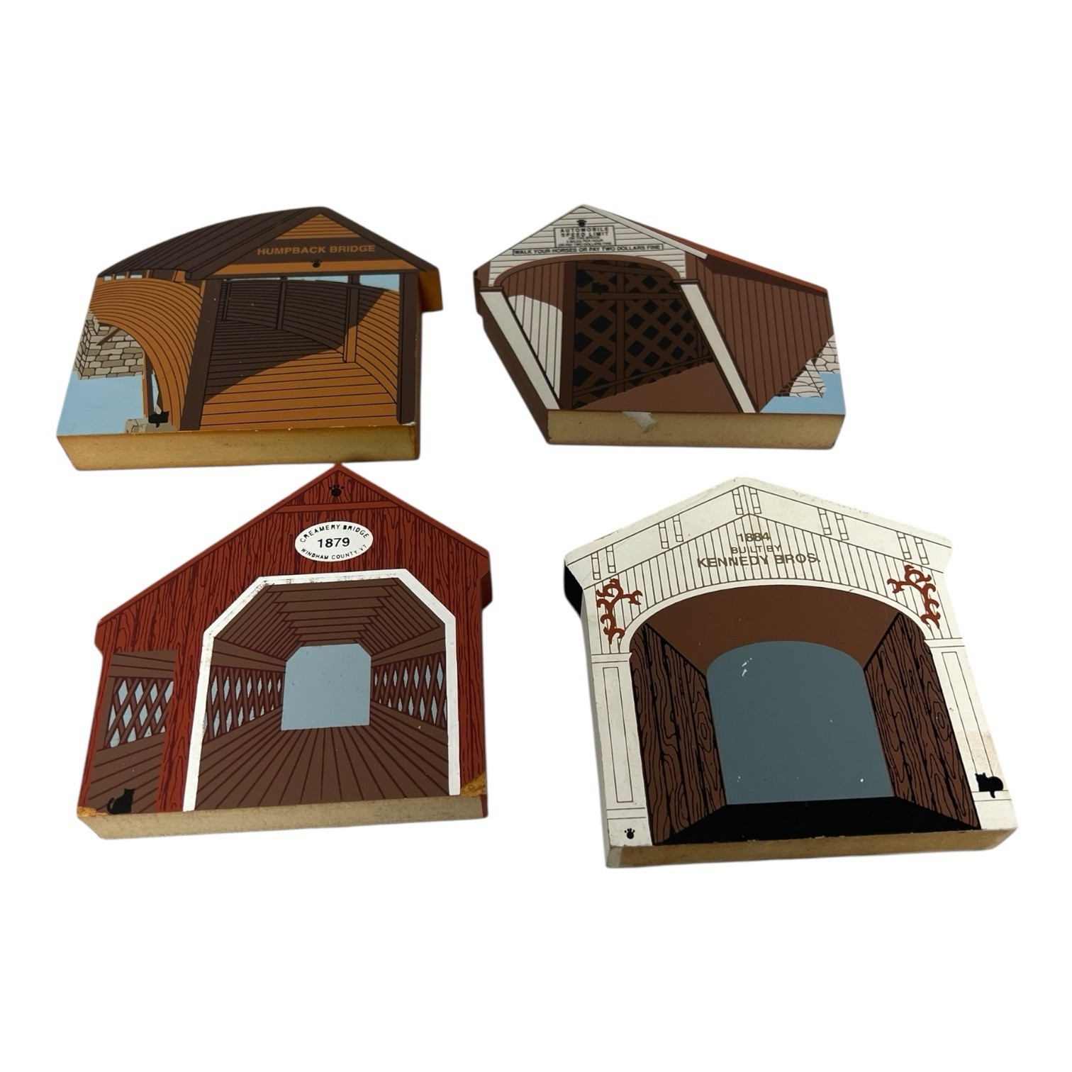 Cats Meow Village Shelf Sitter Covered Bridge Series Lot Of 4