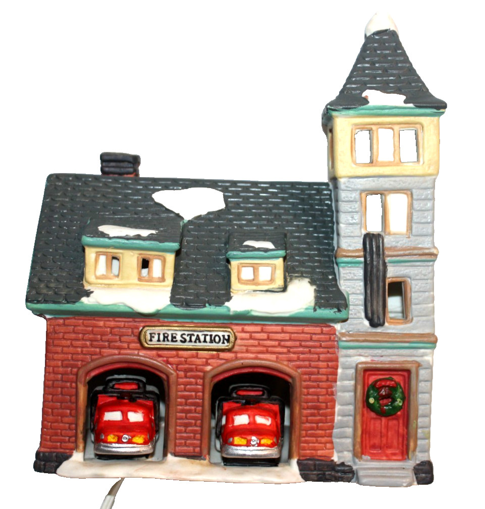 Caldor Village Square FIRE STATION Lighted Christmas Village Porcelain Painted