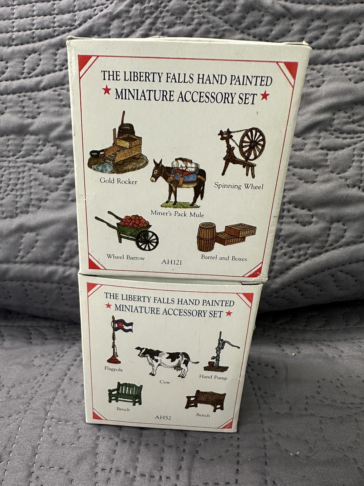 2 The Americana Collection Liberty Falls Mini Accessories set New