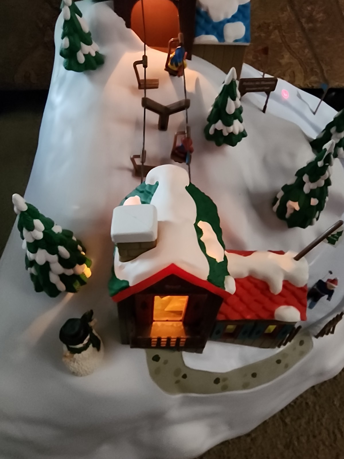 Vintage Happy Winter Holiday Winter Ski Lodge Animated Music VIDEO