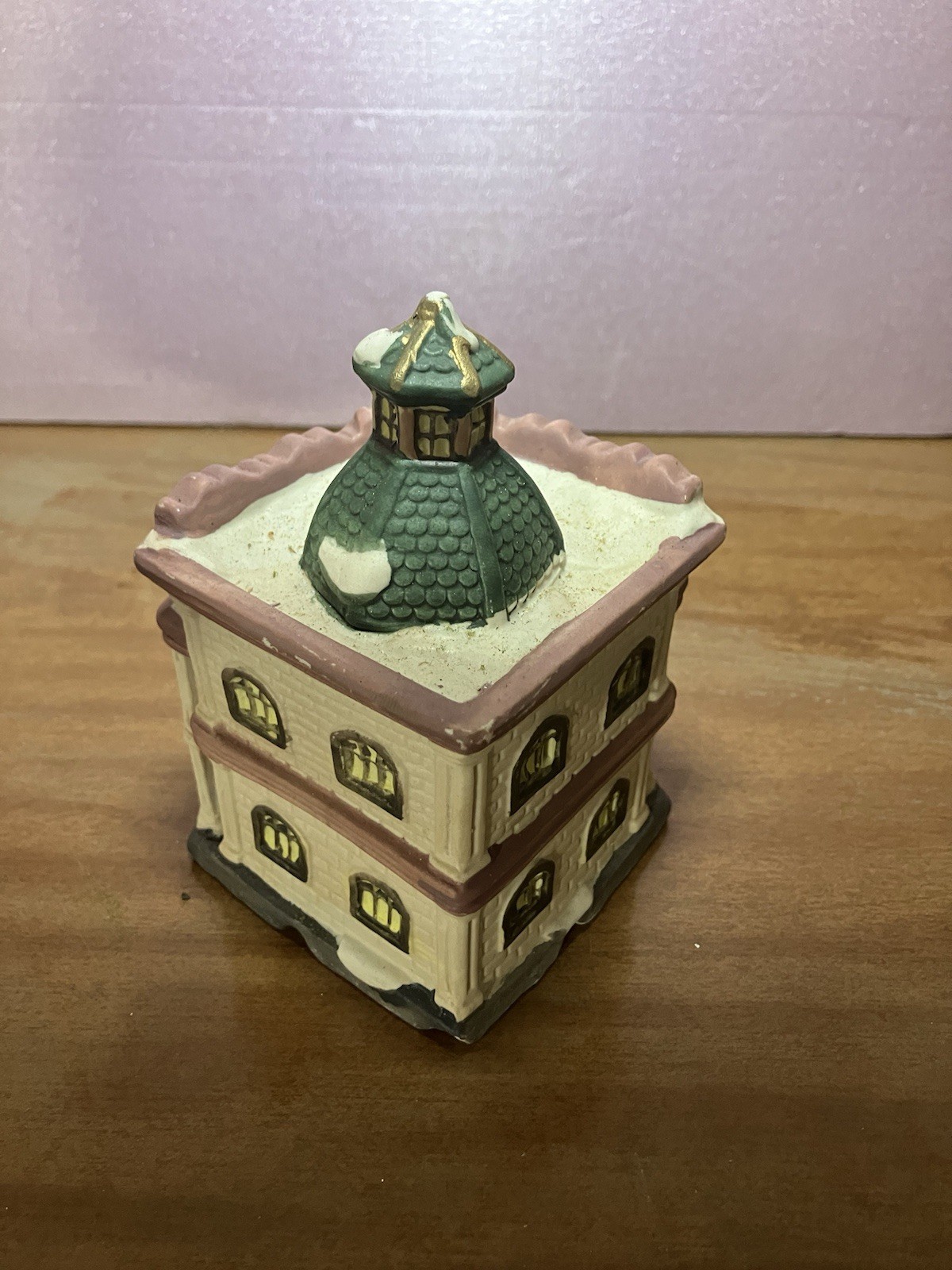 Ceramic Hand Painted Christmas Village Hotel Building Multicolor Traditional