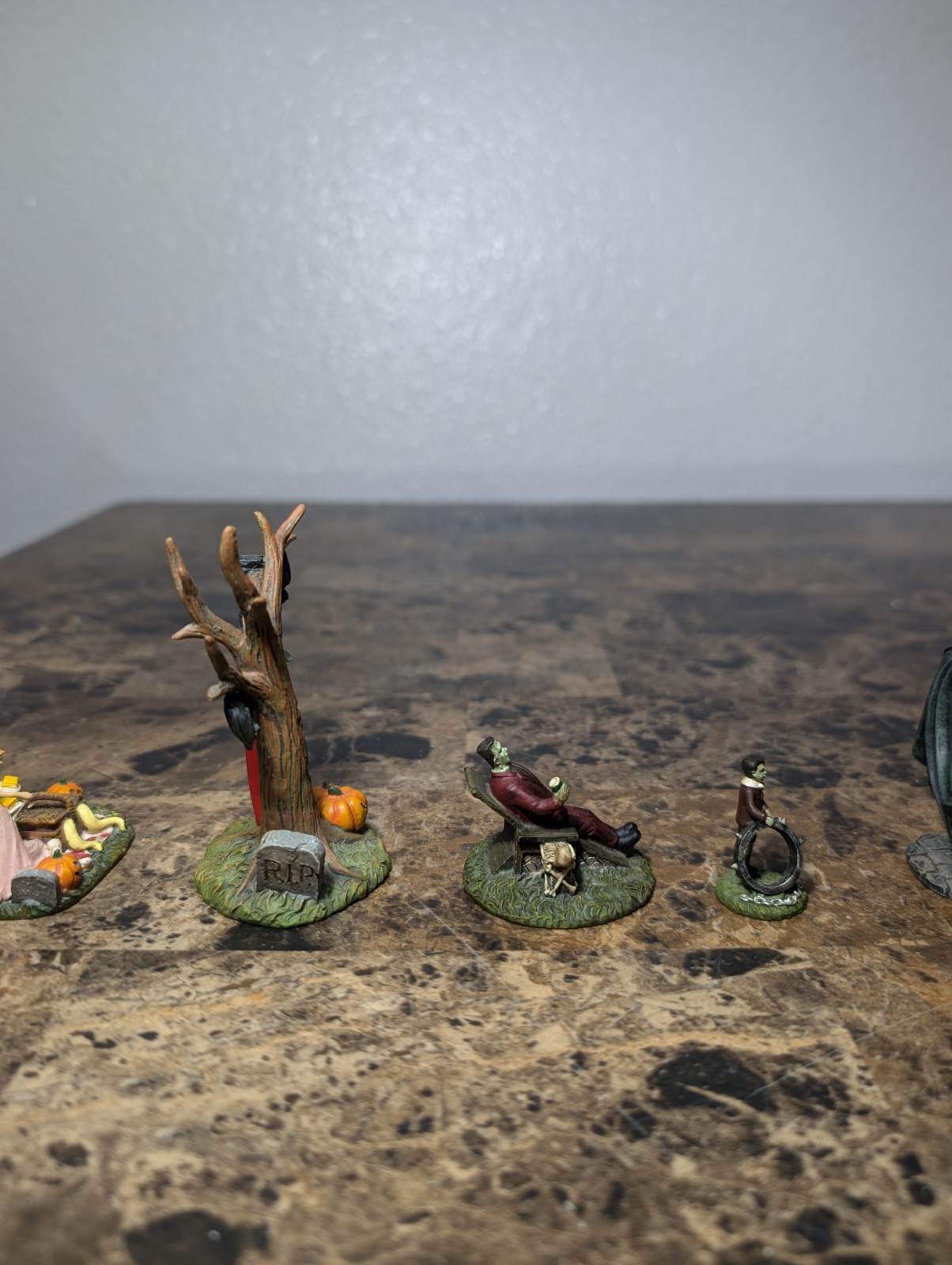 Lot Of Hawthorne Village Halloween Character Figurine Collectibles