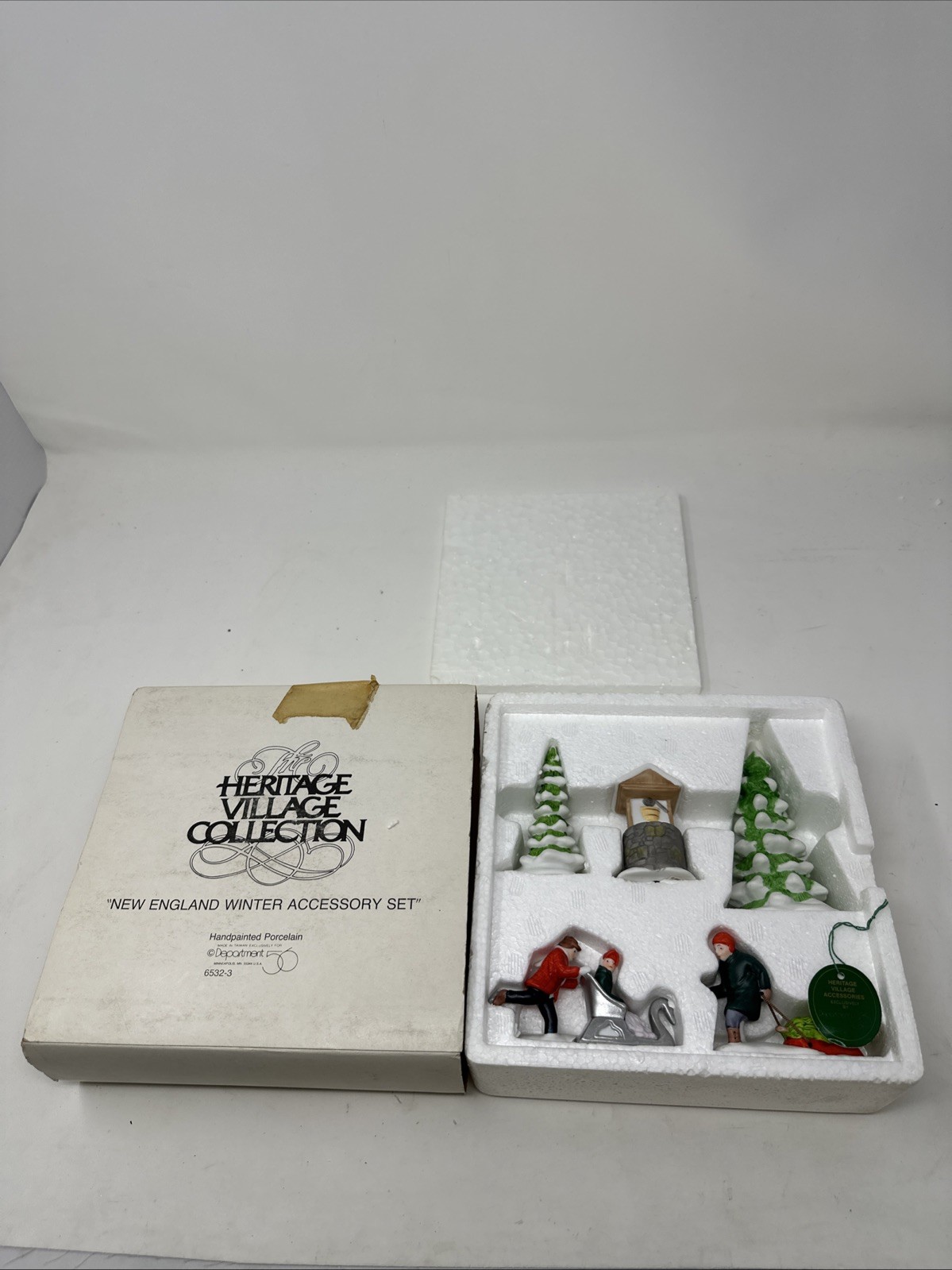 Department 56 “Winter Village Accessories” Set of 5 New England Village #6532-3