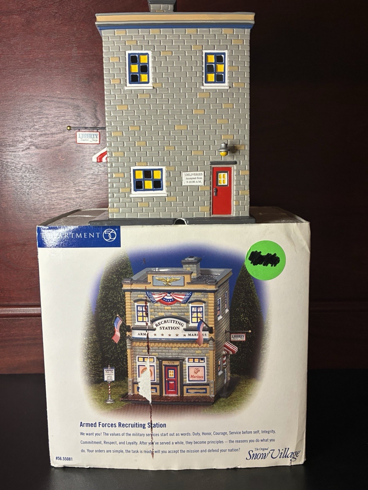 Department 56 Snow Village Armed Forces Recruiting Station *No Haircut Lamppost*