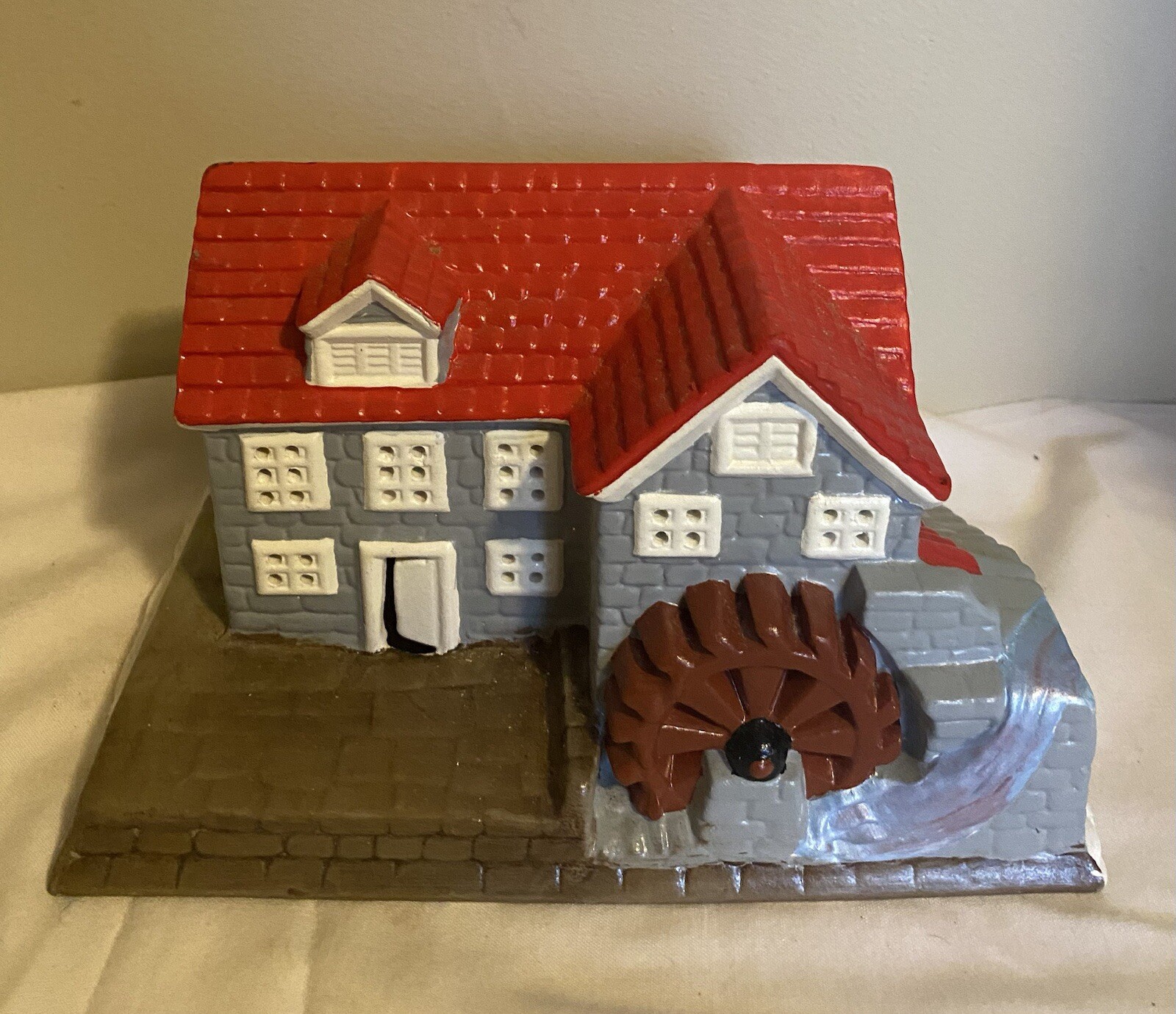 1979 Ceramic Byron Molds Water Wheel Mill House