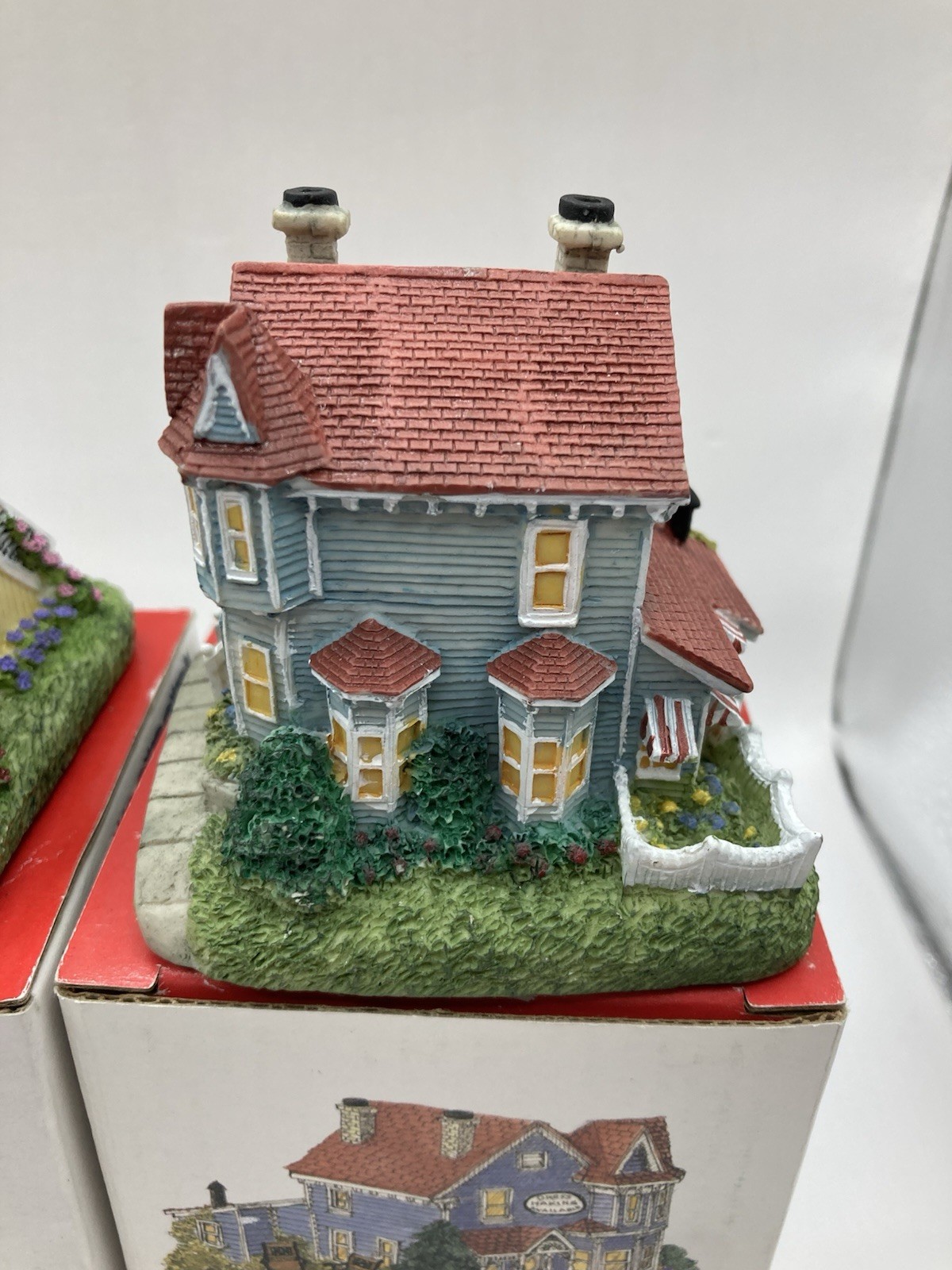 Liberty Falls Americana Collection 3 Mini Village Cottages Barber Shop Grocery +