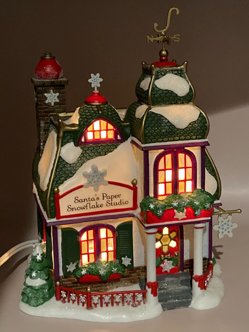 Dept 56 Santa’s Paper Snowflake Studio 56.56956 North Pole Special Edition