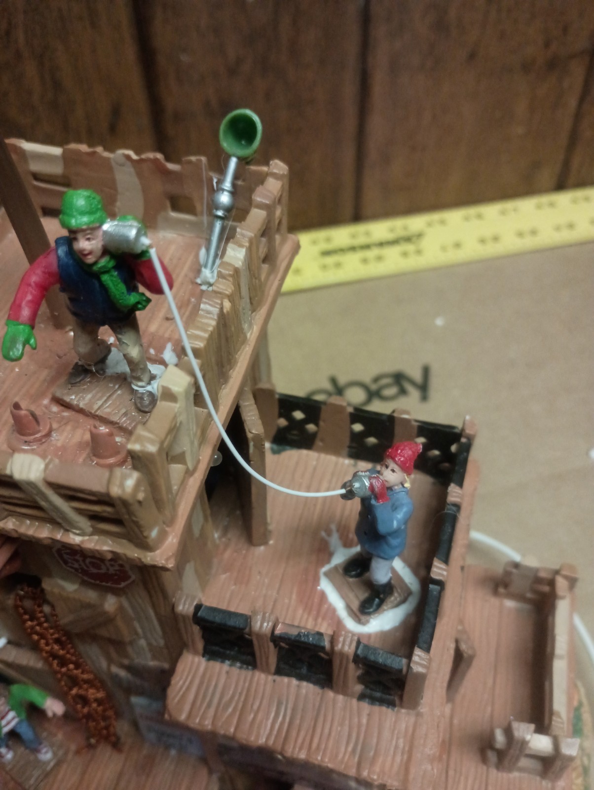 Lemax “David’s Fort” Lighted Holiday Village Accent #04218 Retired 2010 NEW !