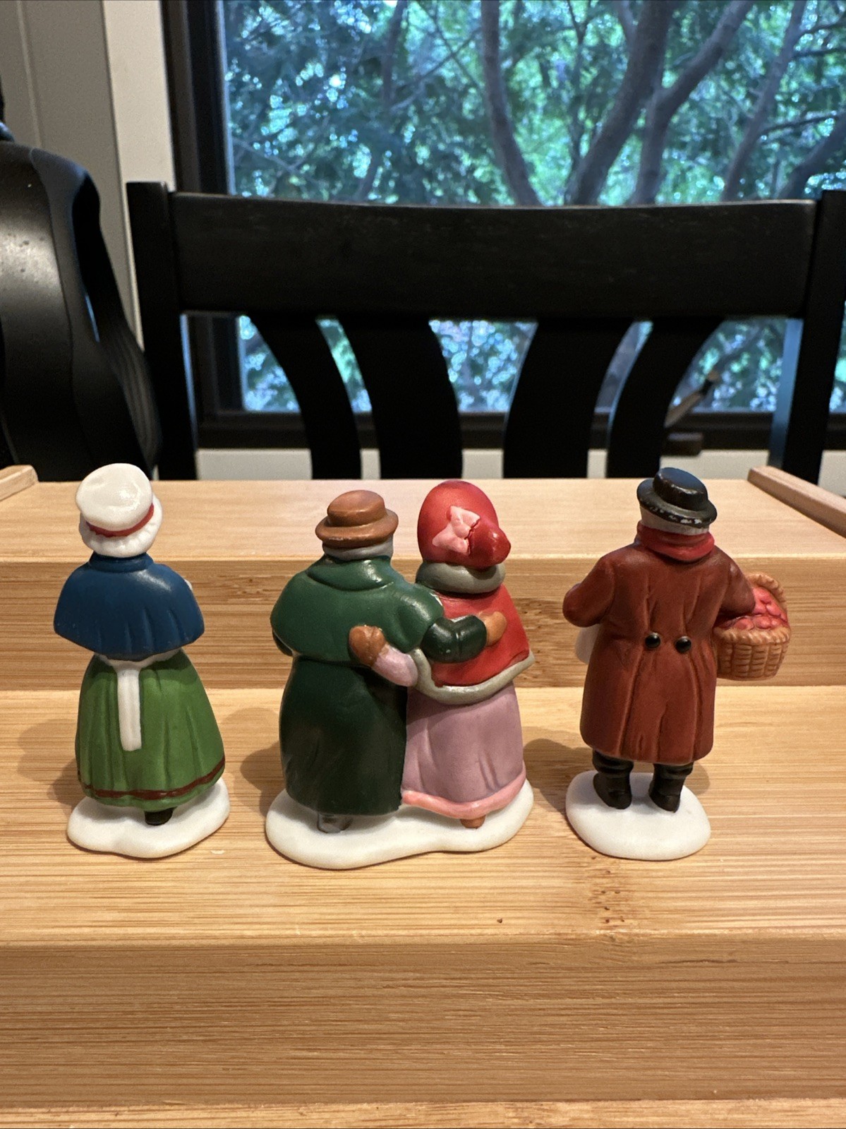 Dept 56 Dickens Village Fezziwigs and Friends #59285 Set of 3 Figures