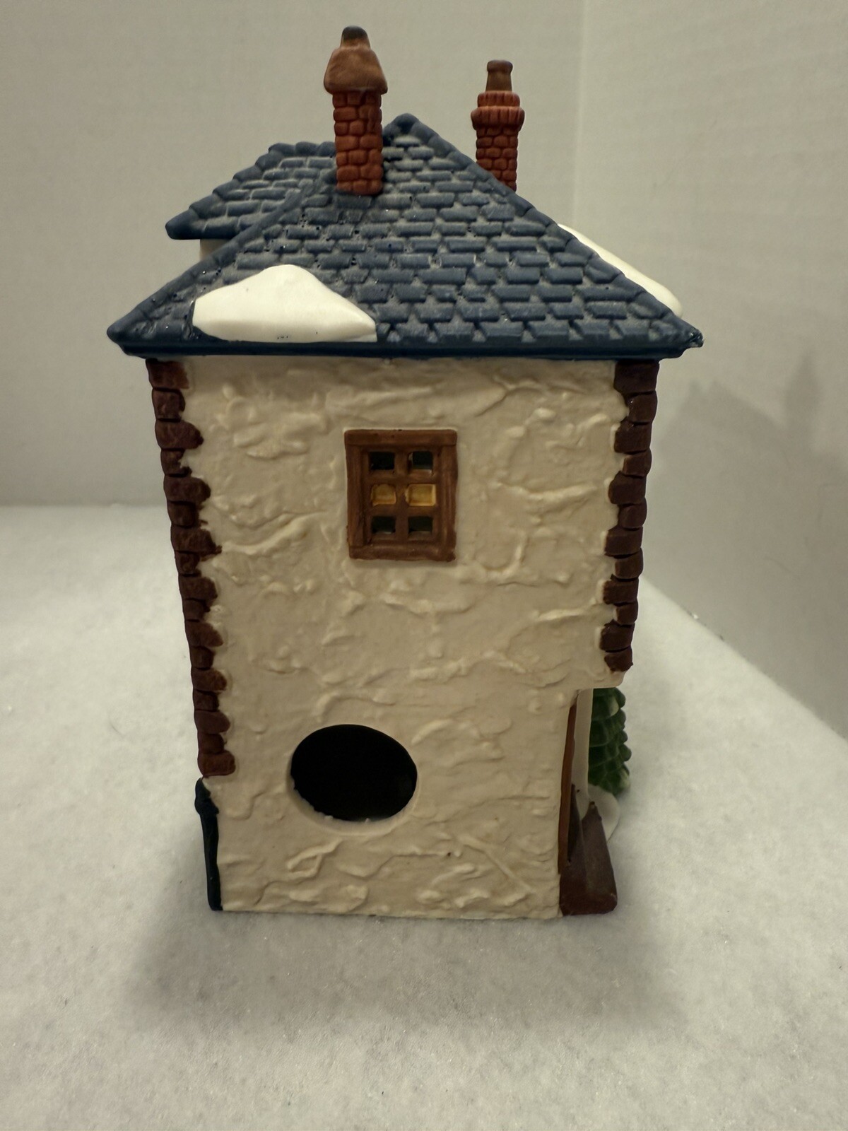 1988 Department 56 Walpole Tailors Dickens Village Shop 5926-9 Box, NO Light