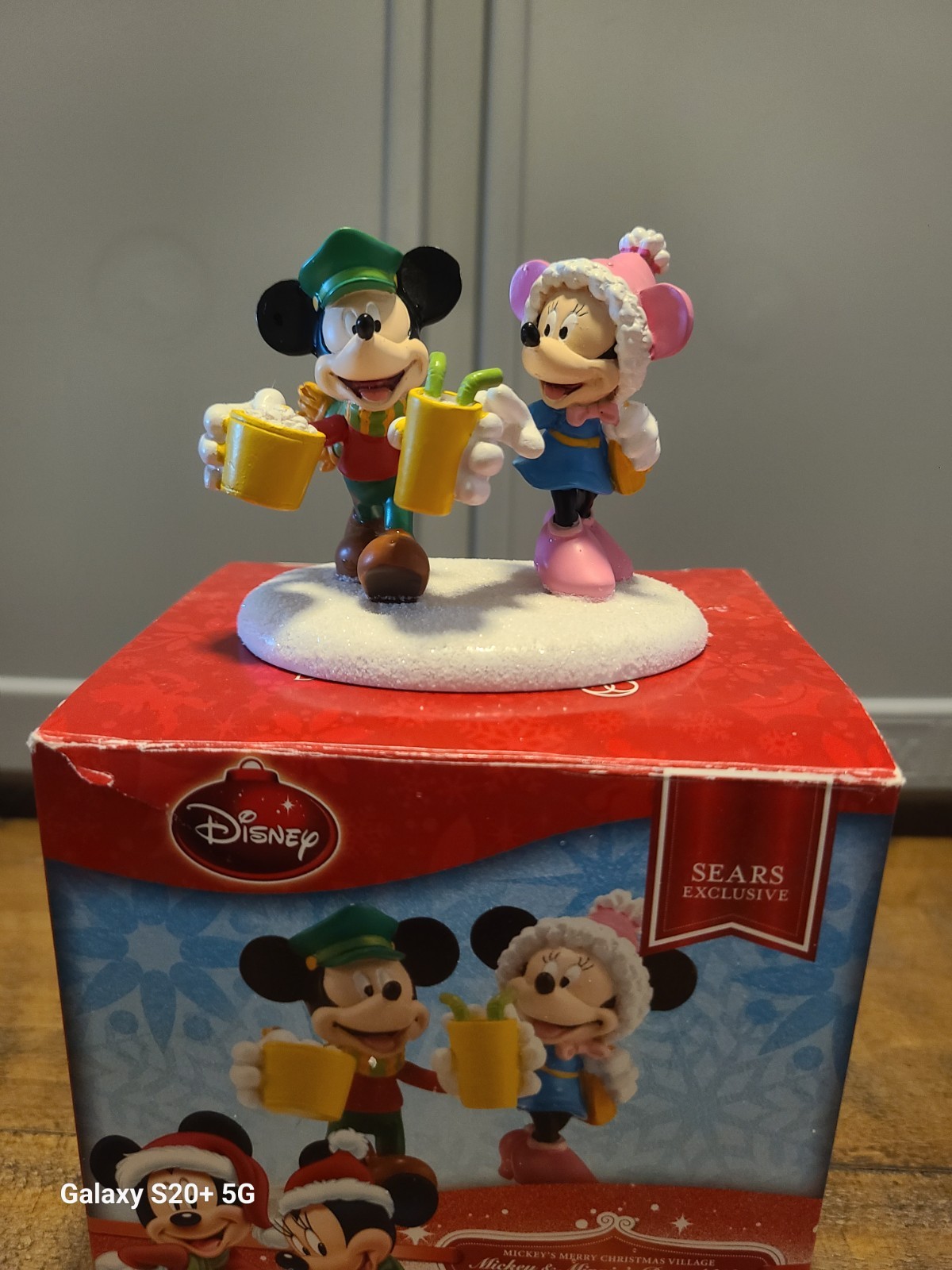 Department 56 Mickey’s Merry Christmas Village Mickey and Minnie’s Date Night