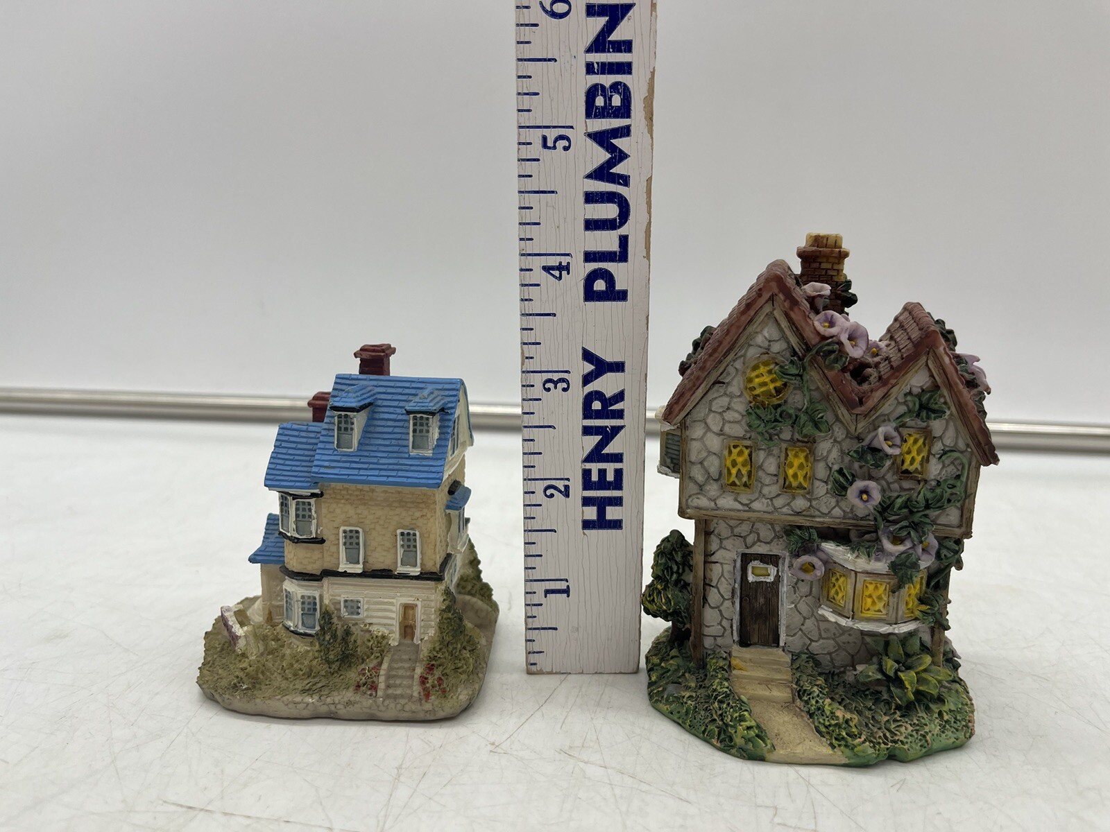 2 Vintage Christmas Village Houses 1 Liberty Falls Dr John Steven’s 1 unknown