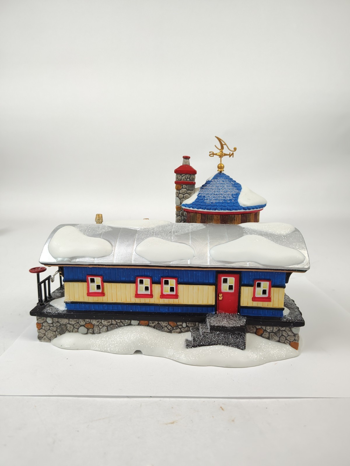 Department 56 North Pole Series 15 Year Edition Art’s Hobbies & Crafts #56.56897