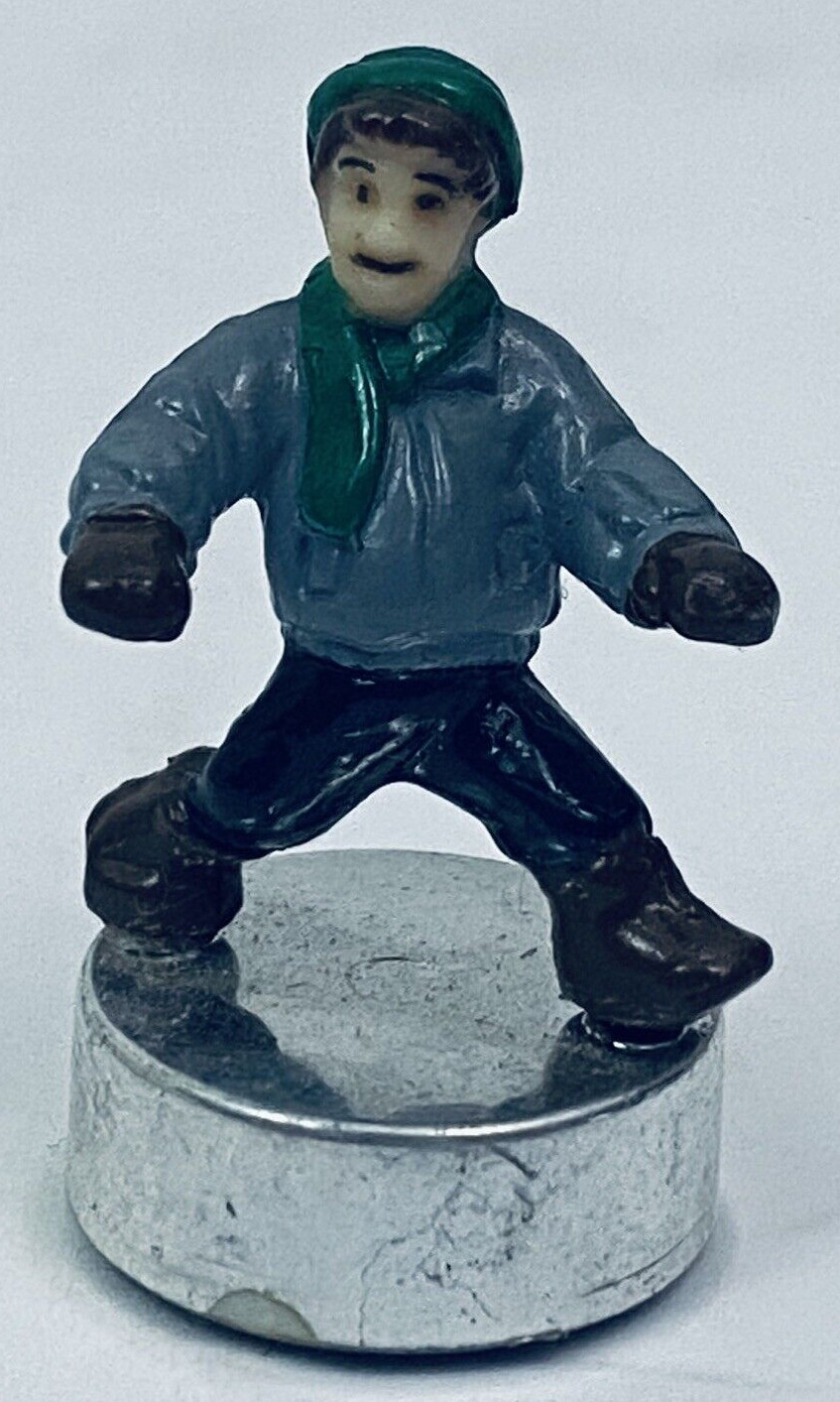 1997 Trendmasters Christmas Magic Winter Wonderland Replacement ICE SKATER