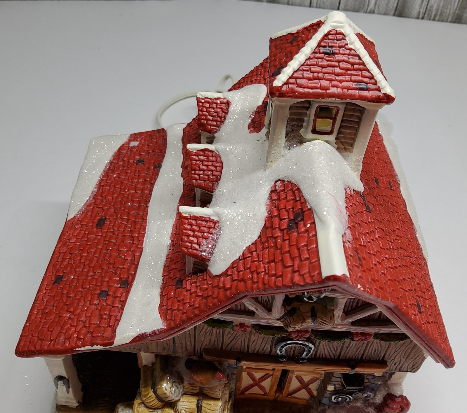 HOLIDAY INSPIRATIONS “STABLES” LIGHT UP HOUSE VILLAGE YEAR 2011