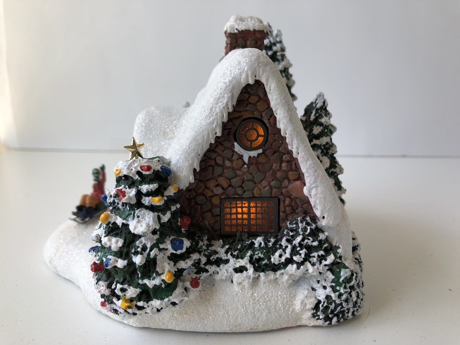 Thomas Kinkade the Sleigh Ride Christmas Village House 2009 Teleflora Light-Up
