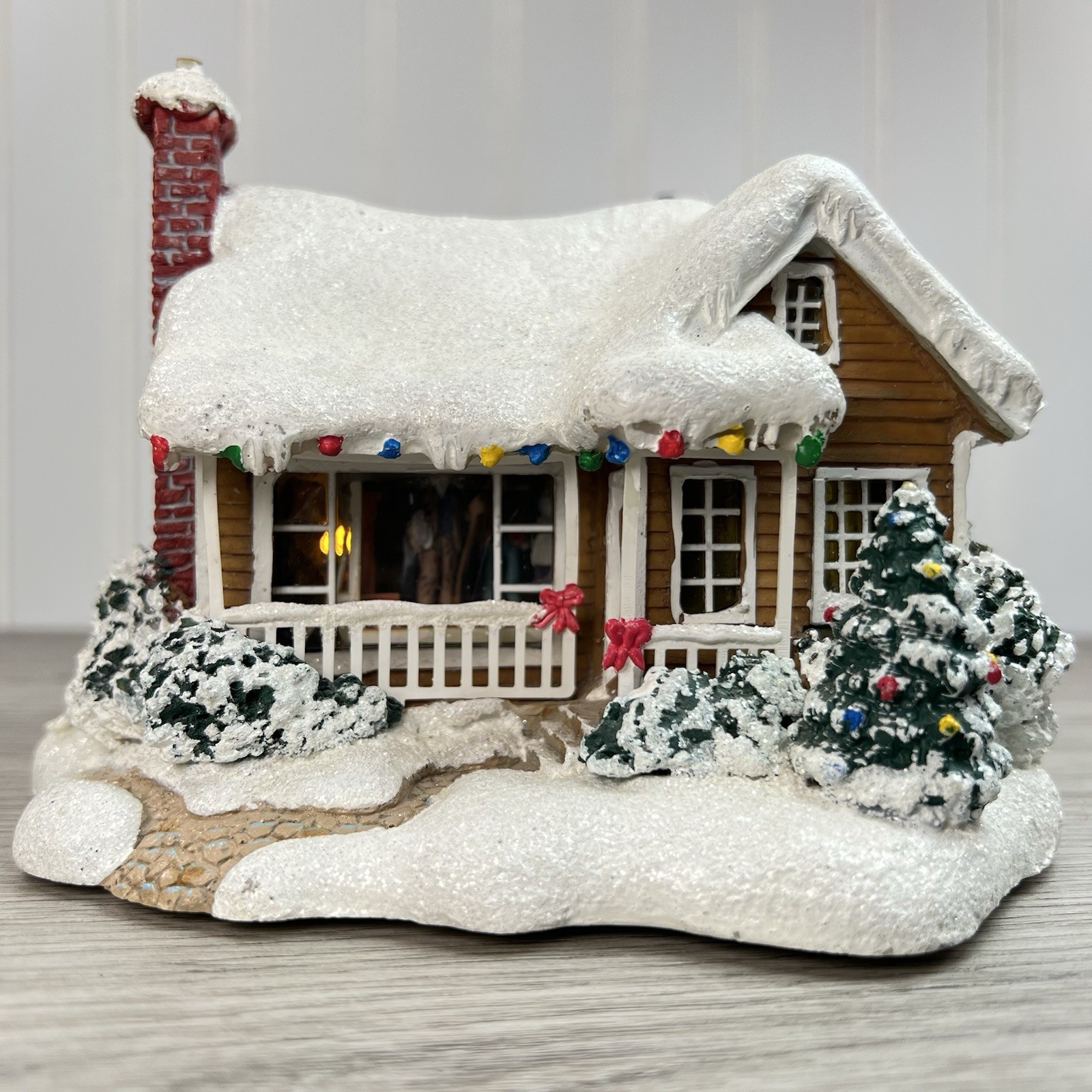 Vintage Thomas Kinkade Childhood Home 2008 Teleflora Lighted Christmas Village