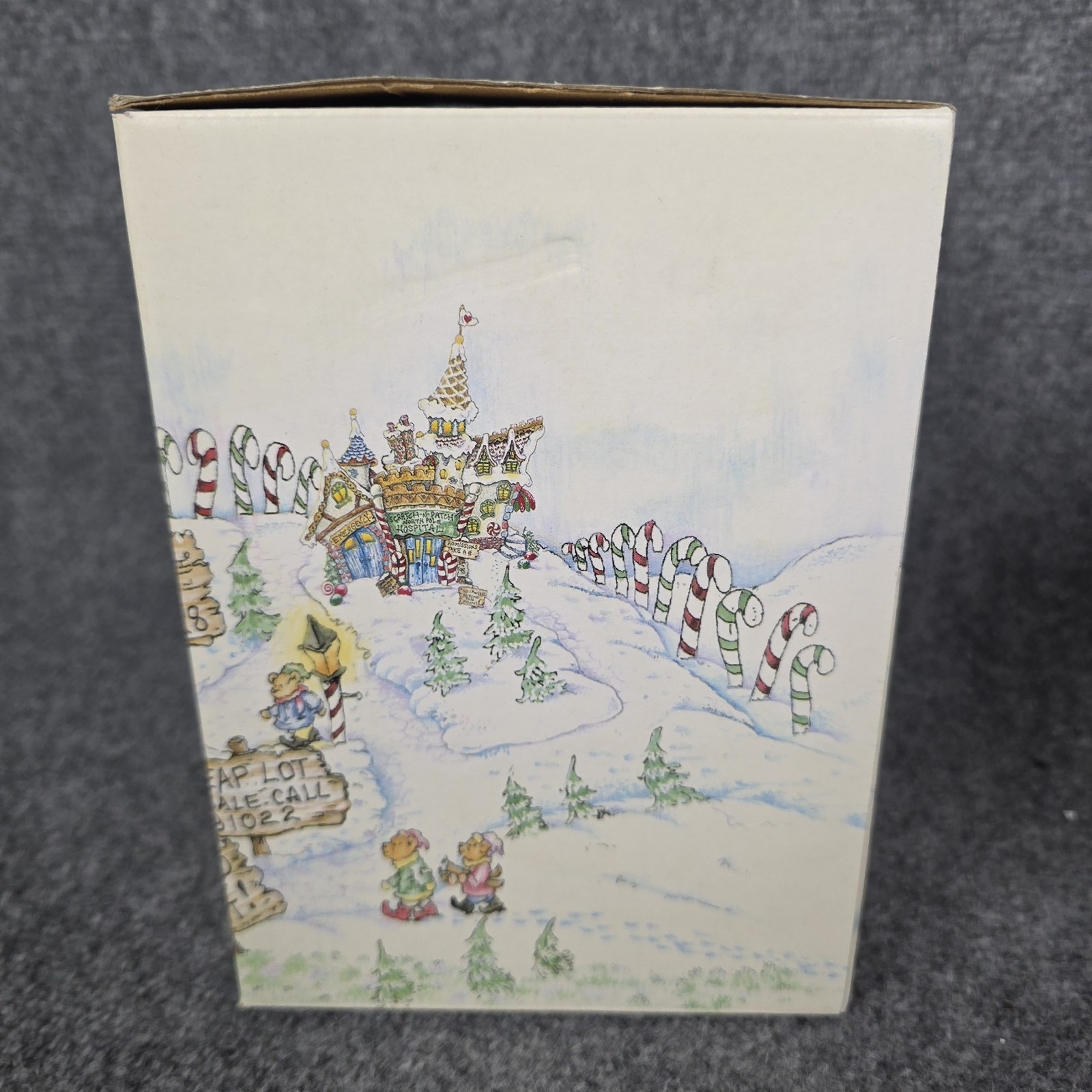 Boyds St Nicholas Chapel Village w Bear Carolers & Figures Lot Xmas w Box & COA