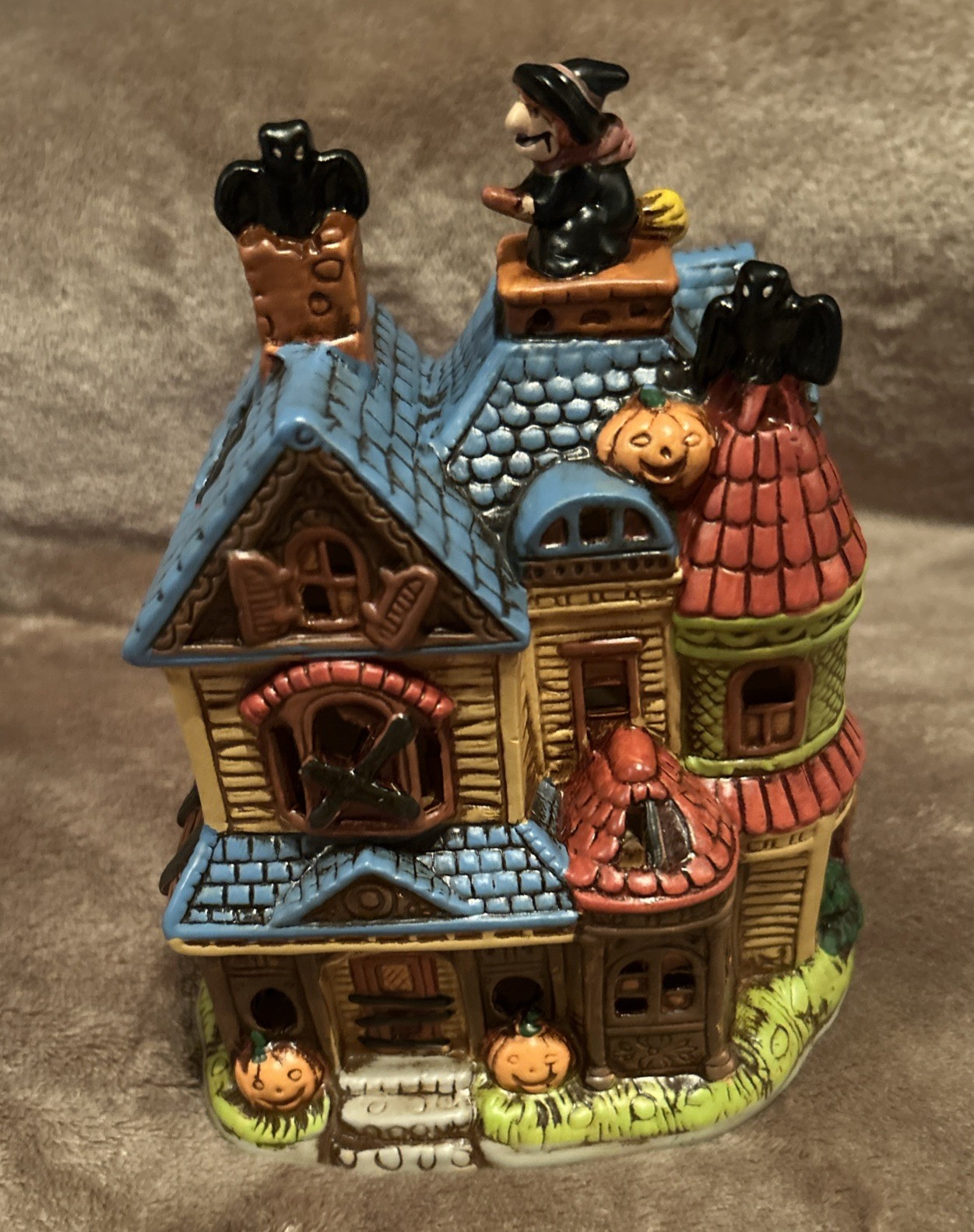 Lefton Colonial Village Mooncrest Halloween House Haunted Mansion, 1989