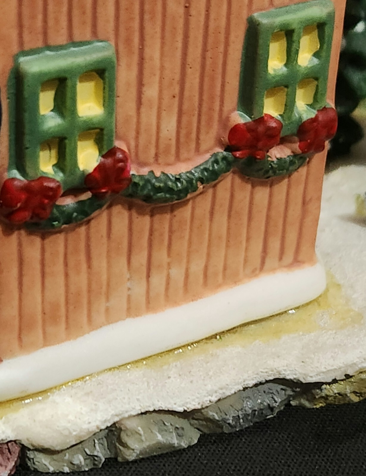 Cobblestone Corner TREE SELLER Christmas Village tree for sale lot bldg NO FENCE