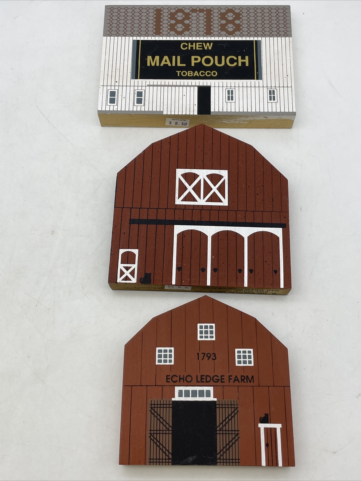 The Cats Meow Village Lot of 3 American Barn Series Vermont Barn Ohio Barn
