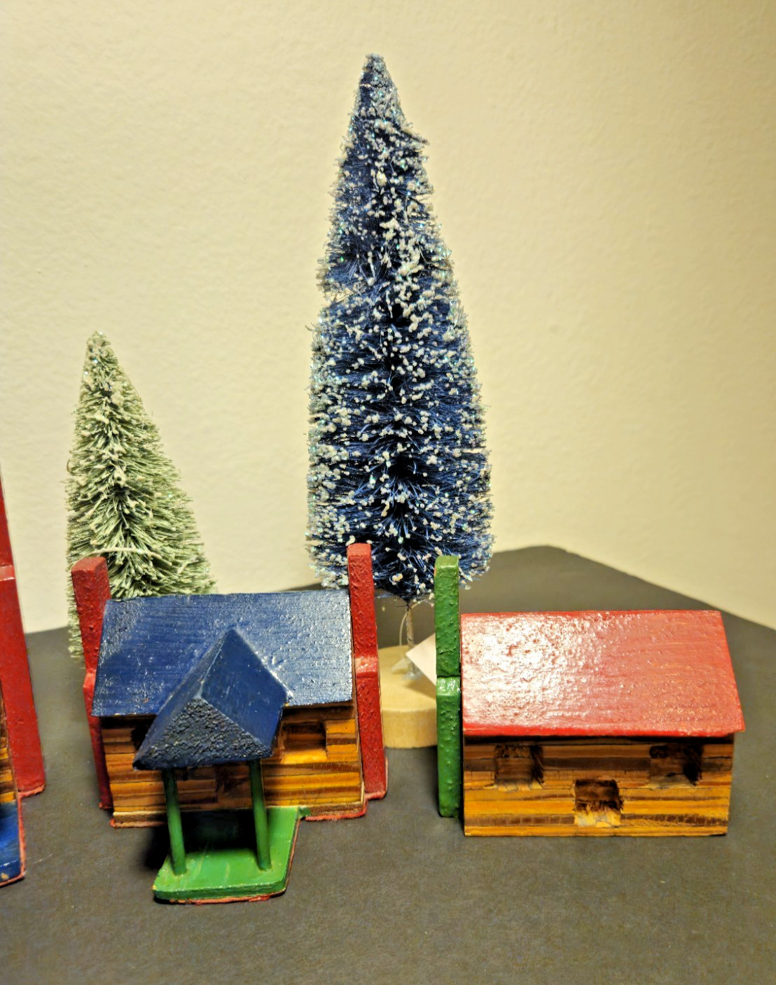 Hand‑Carved & Hand‑Painted Wooden Mini Village Set – Artisan Folk Art Décor