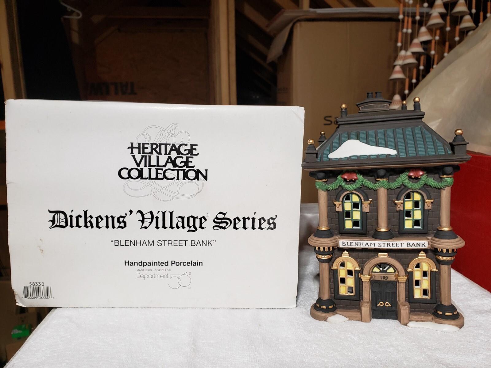 Dept 56 Dickens Village – Blenham Street Bank