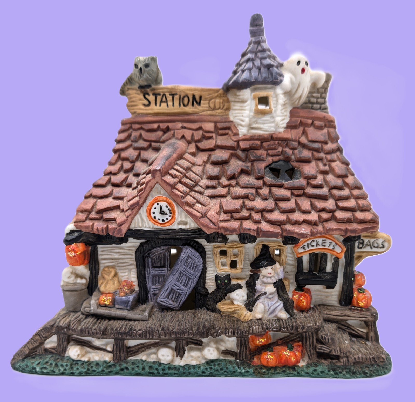 Spooky Hollow Lighted Halloween Train Station ~ Ghosts Black Cat Clock Pumpkins