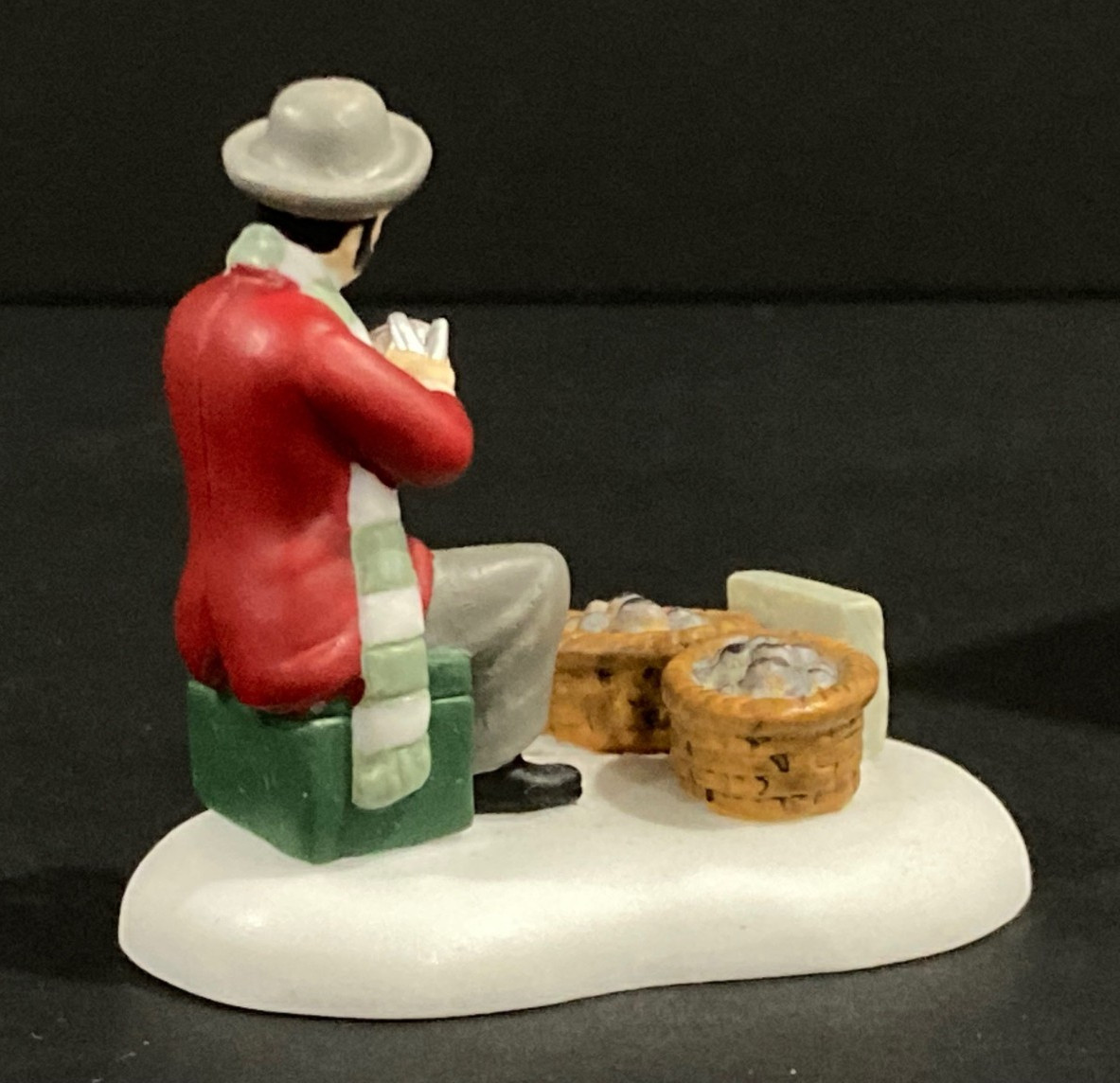 Department 56 Dickens Village The Sponge Seller Retired #4025264