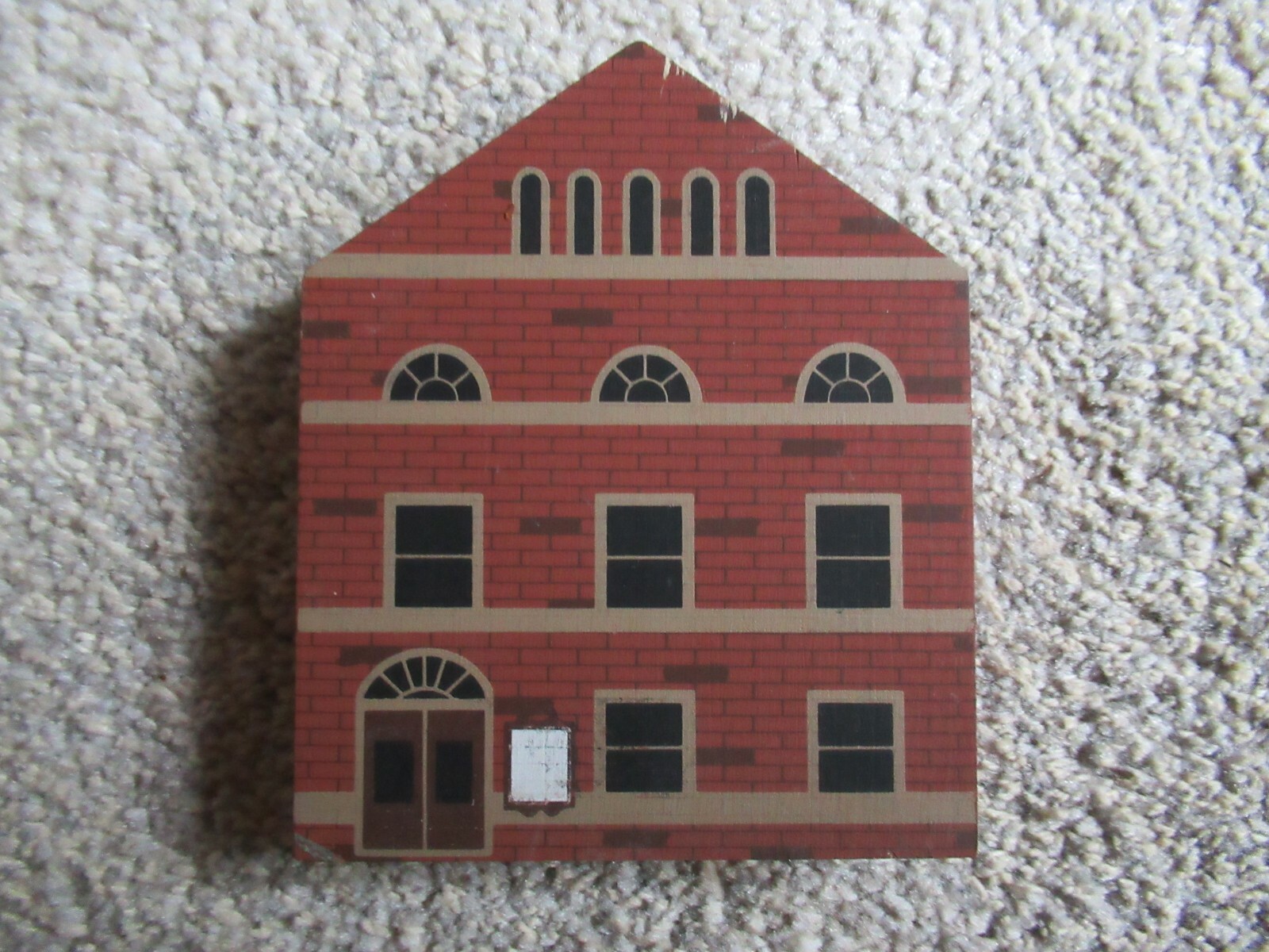 1985 Cat’s Meow Village Opera House Series III RETIRED
